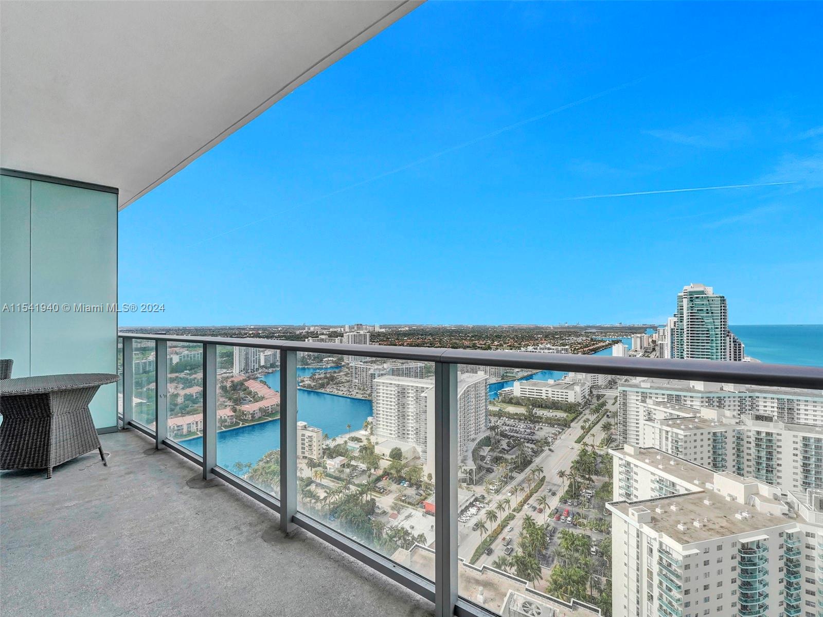 4111 S Ocean Dr 2806, Hollywood, Florida 33019, 2 Bedrooms Bedrooms, ,2 BathroomsBathrooms,Residential,For Sale,4111 S Ocean Dr 2806,A11541940