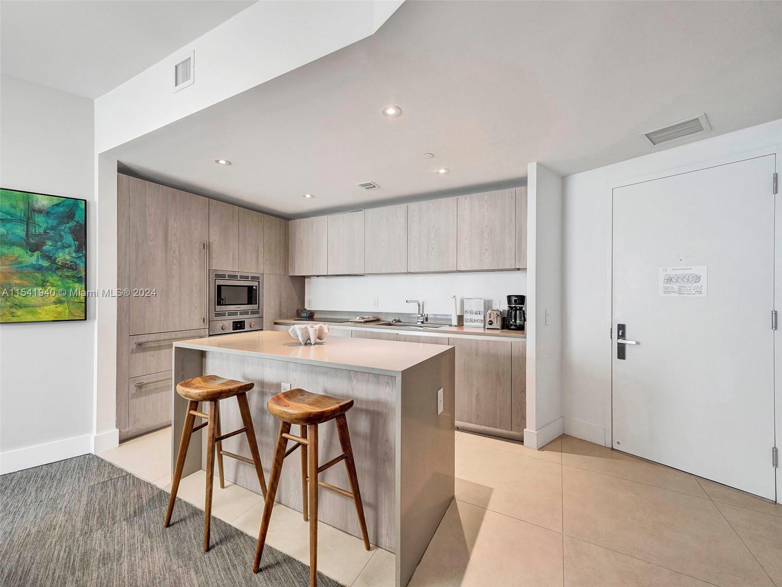 4111 S Ocean Dr 2806, Hollywood, Florida 33019, 2 Bedrooms Bedrooms, ,2 BathroomsBathrooms,Residential,For Sale,4111 S Ocean Dr 2806,A11541940