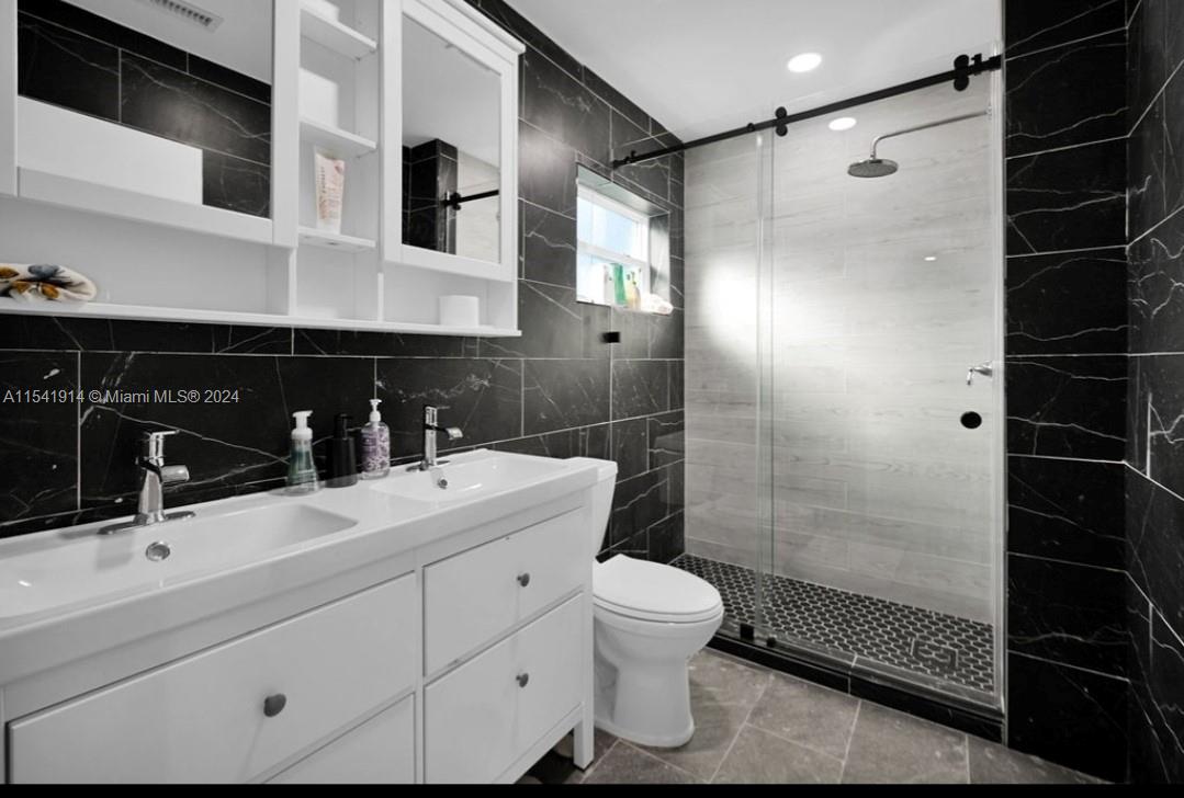 420 NE 90th Street, El Portal, Florida 33138, 5 Bedrooms Bedrooms, ,3 BathroomsBathrooms,Residential,For Sale,420 NE 90th Street,A11541914