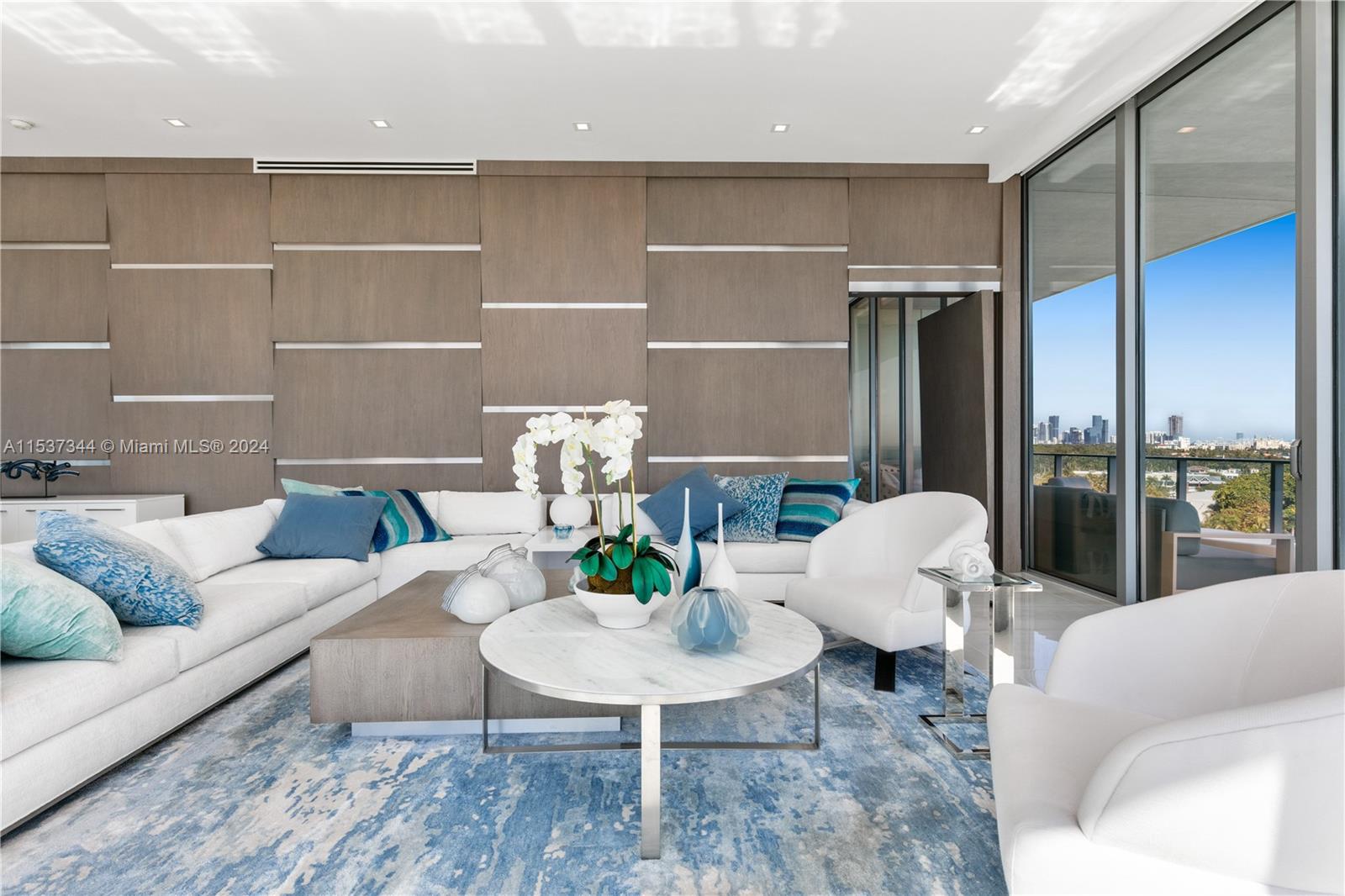 2675 Bayshore Dr, Coconut Grove, FL, 33133 United States, 4 Bedrooms Bedrooms, ,4 BathroomsBathrooms,Residential,For Sale,Bayshore Dr,A11537344