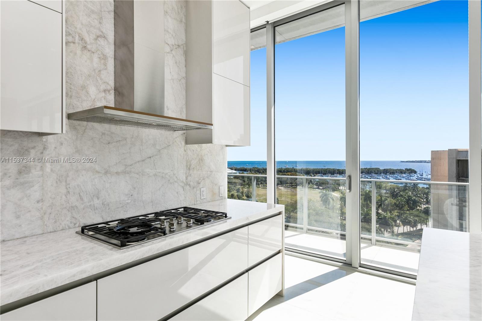 2675 Bayshore Dr, Coconut Grove, FL, 33133 United States, 4 Bedrooms Bedrooms, ,4 BathroomsBathrooms,Residential,For Sale,Bayshore Dr,A11537344