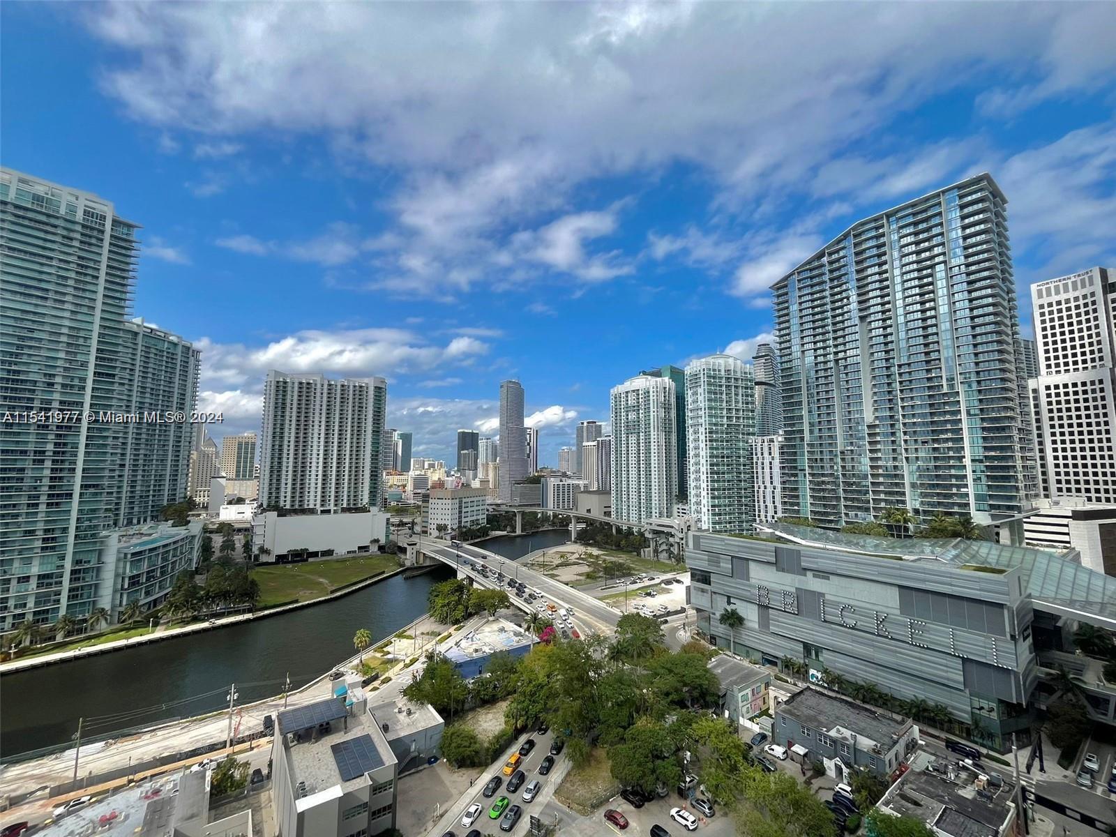 88 SW 7th St 1511, Miami, Florida 33130, 2 Bedrooms Bedrooms, ,2 BathroomsBathrooms,Residentiallease,For Rent,88 SW 7th St 1511,A11541977
