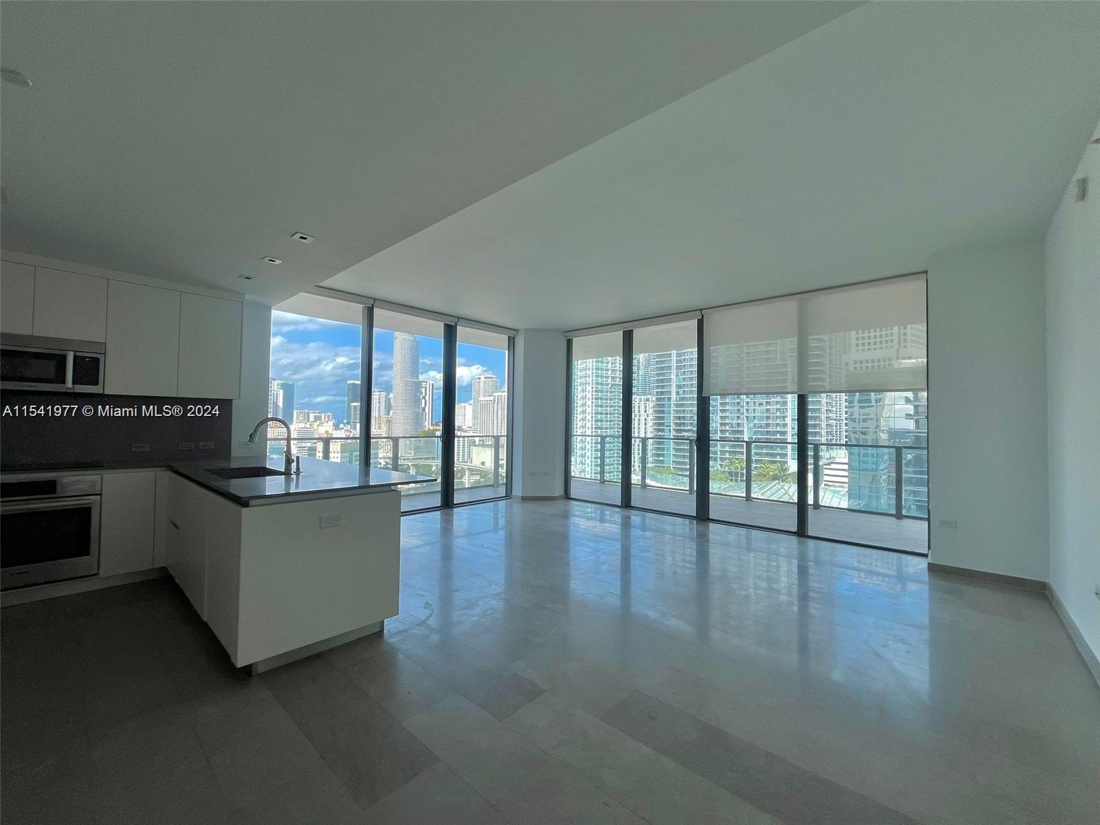 88 SW 7th St 1511, Miami, Florida 33130, 2 Bedrooms Bedrooms, ,2 BathroomsBathrooms,Residentiallease,For Rent,88 SW 7th St 1511,A11541977