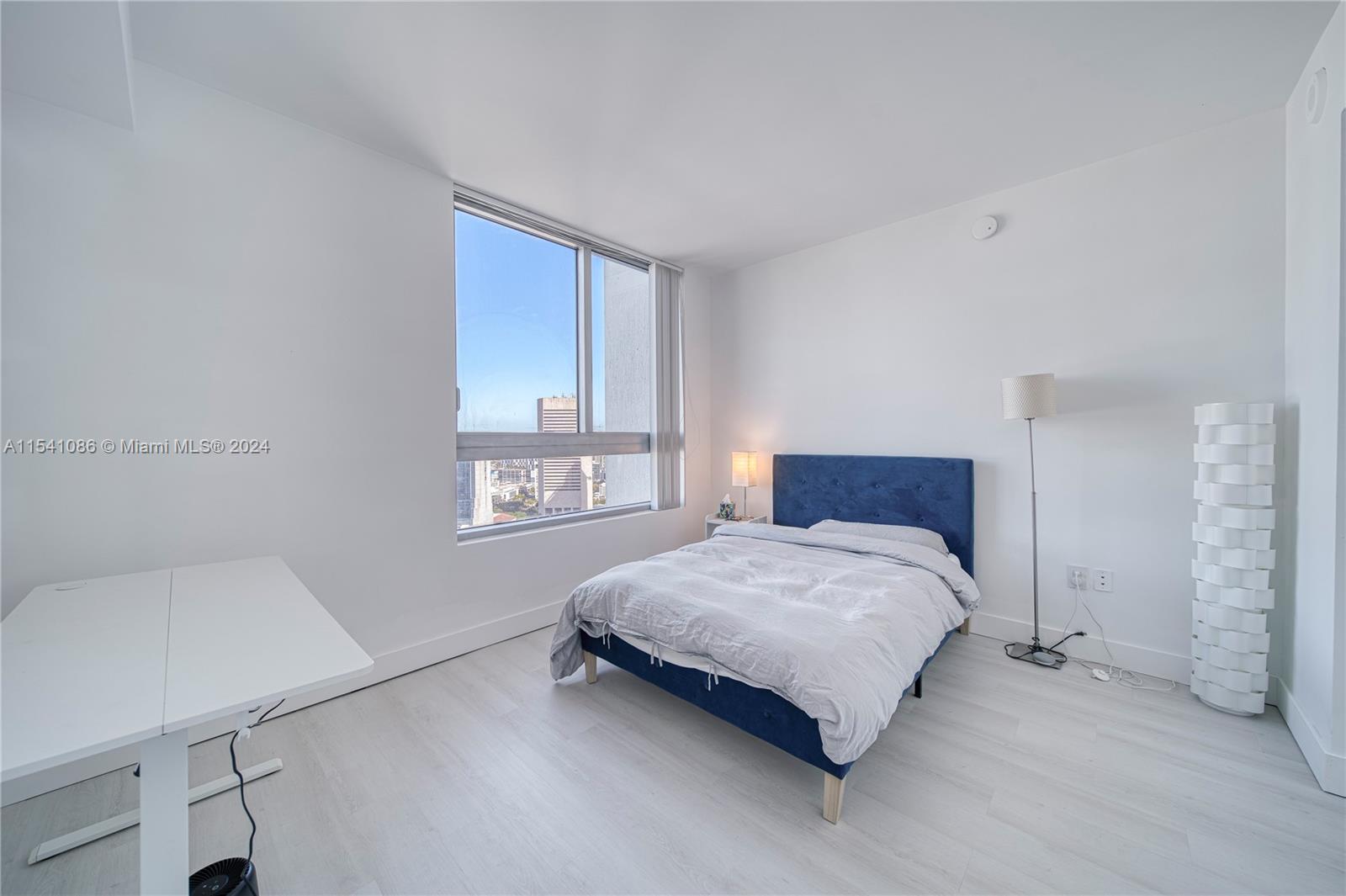 90 SW 3rd St 3607, Miami, Florida 33130, 2 Bedrooms Bedrooms, ,2 BathroomsBathrooms,Residential,For Sale,90 SW 3rd St 3607,A11541086