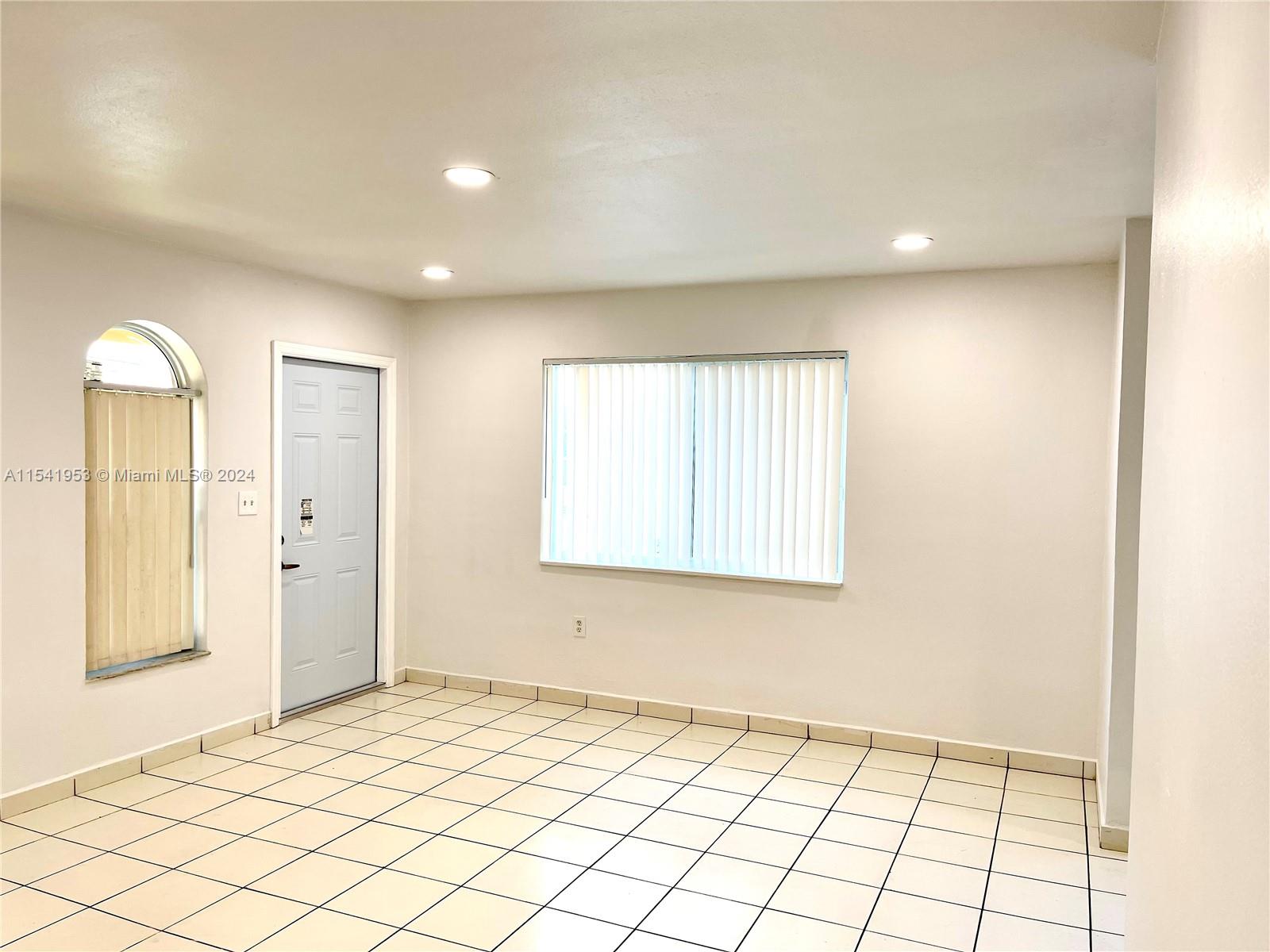 entry to living room