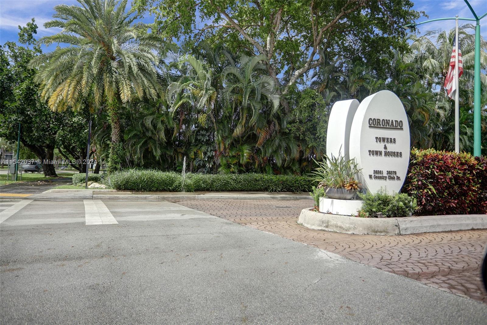 20335 W Country Club Dr 2005, Aventura, Florida 33180, 3 Bedrooms Bedrooms, ,2 BathroomsBathrooms,Residential,For Sale,20335 W Country Club Dr 2005,A11542037