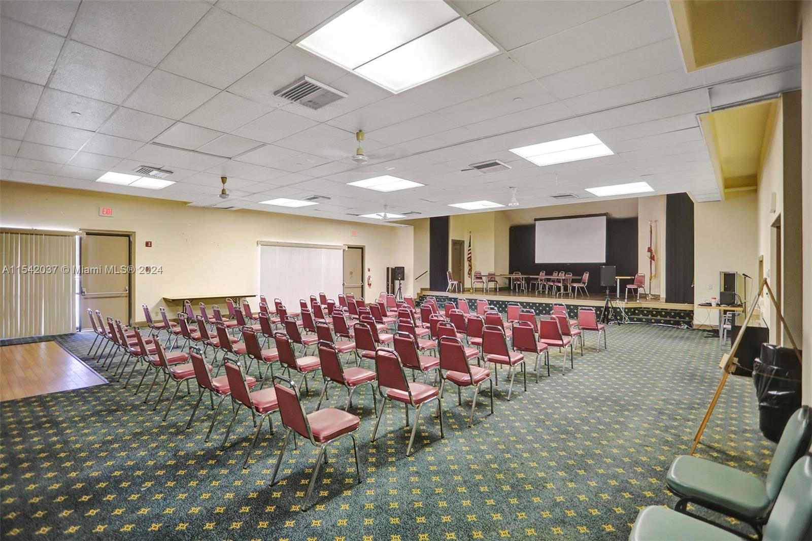 20335 W Country Club Dr 2005, Aventura, Florida 33180, 3 Bedrooms Bedrooms, ,2 BathroomsBathrooms,Residential,For Sale,20335 W Country Club Dr 2005,A11542037