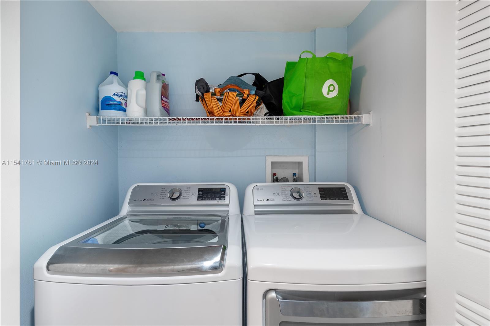 1919 Van Buren St 313A, Hollywood, Florida 33020, 1 Bedroom Bedrooms, ,1 BathroomBathrooms,Residential,For Sale,1919 Van Buren St 313A,A11541781