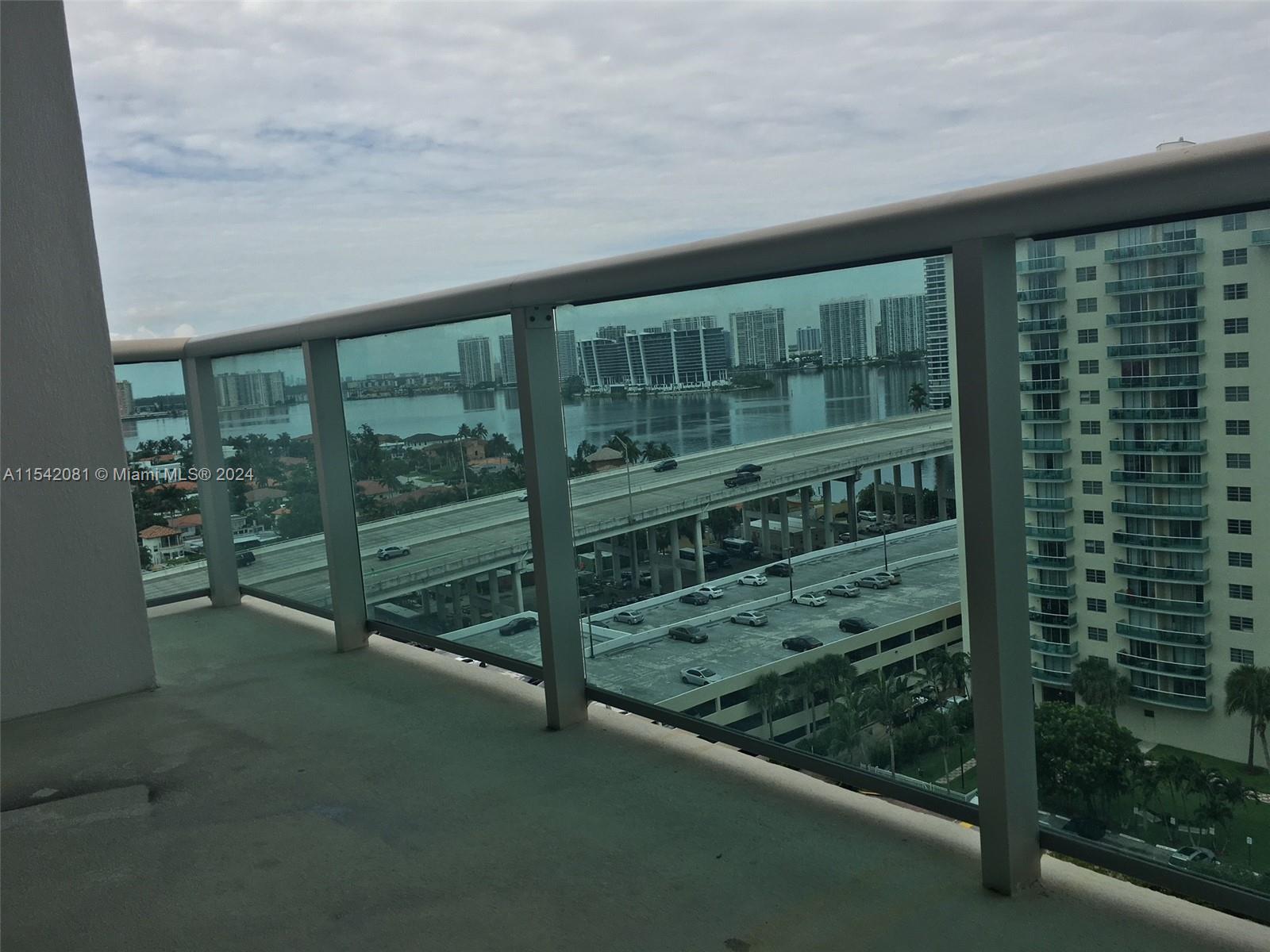 19380 Collins Ave, Sunny Isles Beach, FL, 33160 United States, 1 Bedroom Bedrooms, ,1 BathroomBathrooms,Residential,For Sale,Collins Ave,A11542081