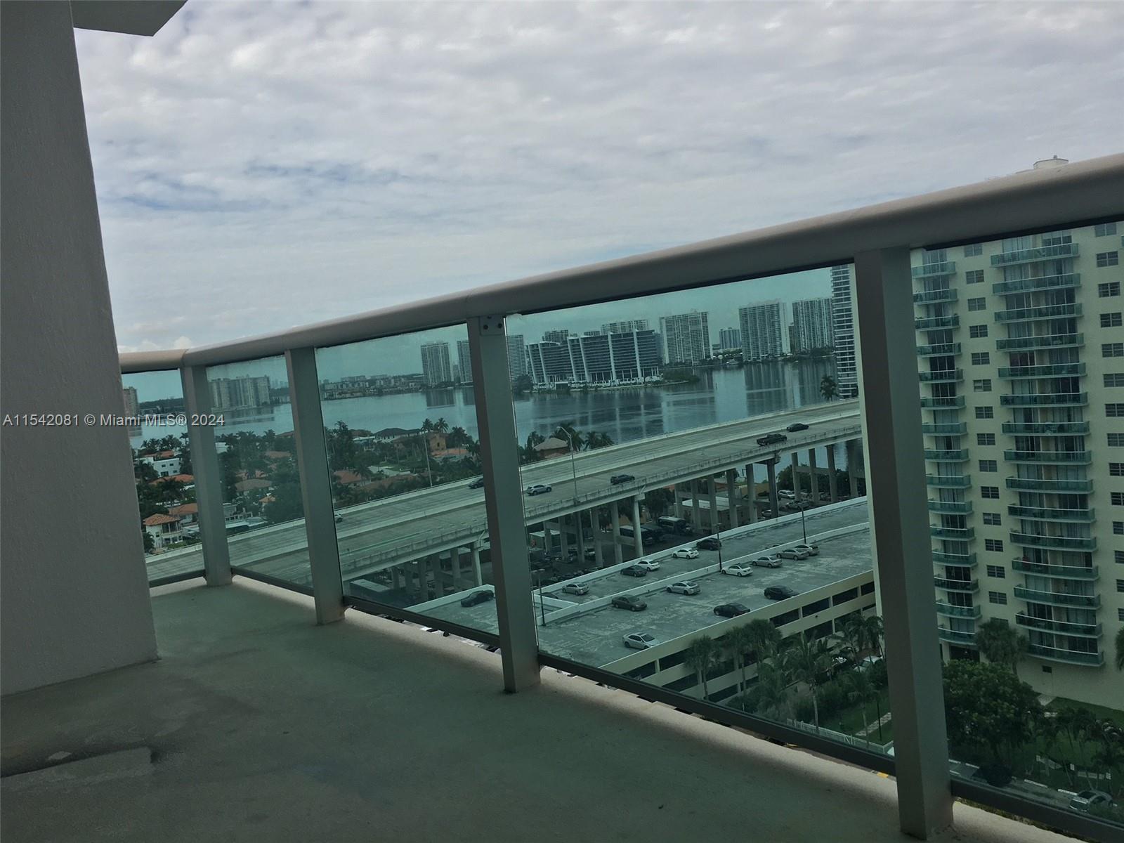 19380 Collins Ave, Sunny Isles Beach, FL, 33160 United States, 1 Bedroom Bedrooms, ,1 BathroomBathrooms,Residential,For Sale,Collins Ave,A11542081