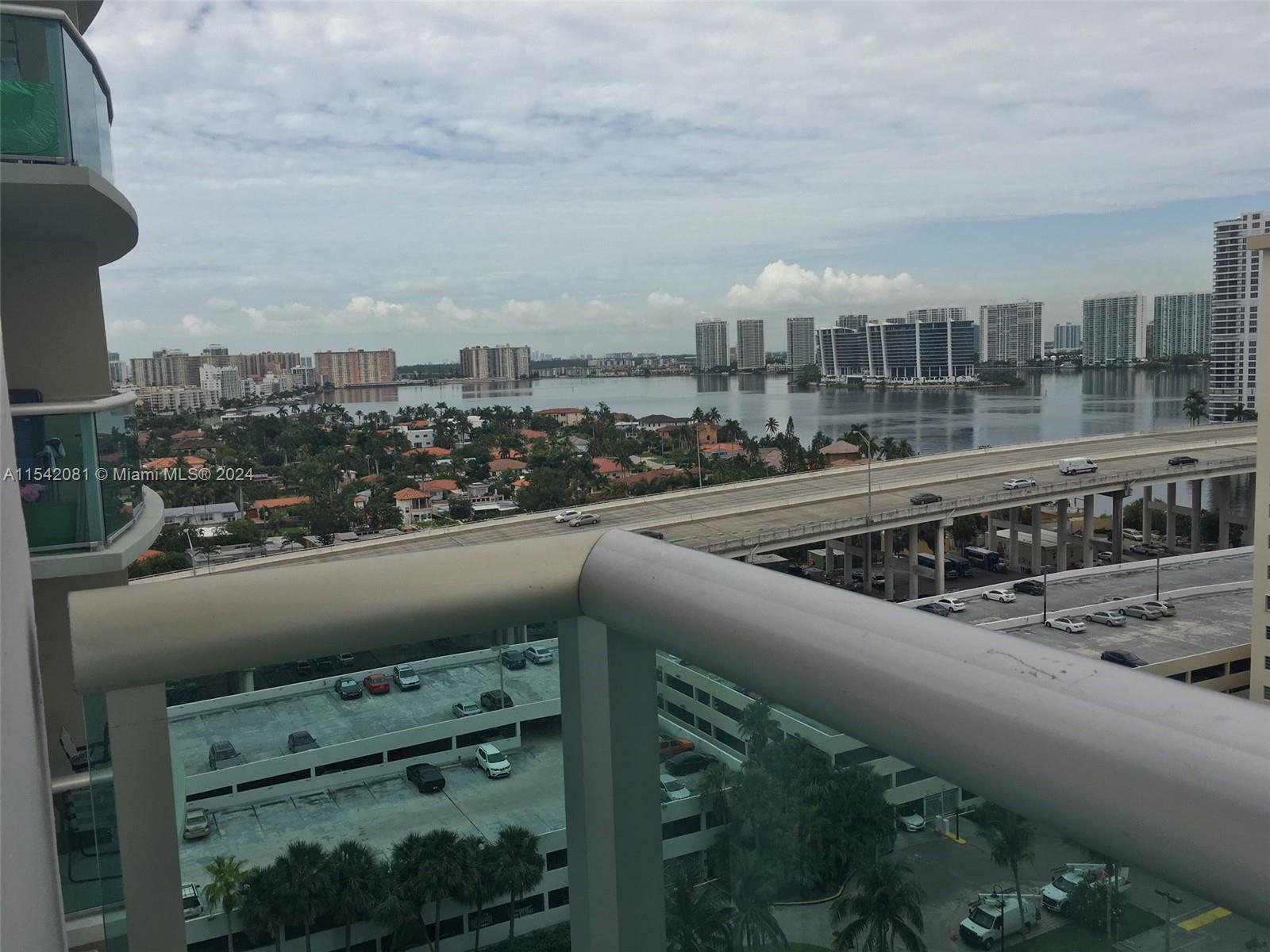 19380 Collins Ave, Sunny Isles Beach, FL, 33160 United States, 1 Bedroom Bedrooms, ,1 BathroomBathrooms,Residential,For Sale,Collins Ave,A11542081