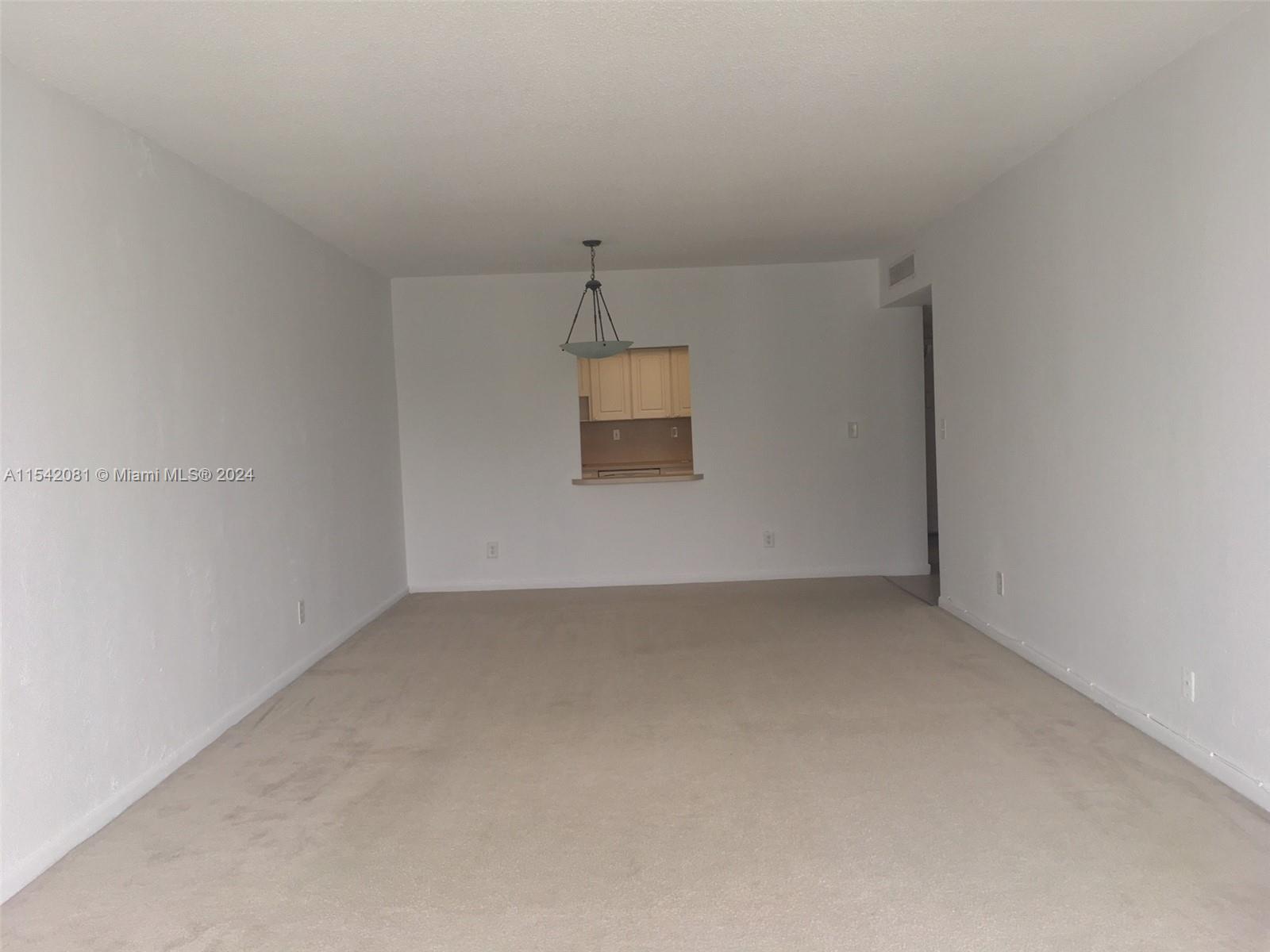 19380 Collins Ave, Sunny Isles Beach, FL, 33160 United States, 1 Bedroom Bedrooms, ,1 BathroomBathrooms,Residential,For Sale,Collins Ave,A11542081