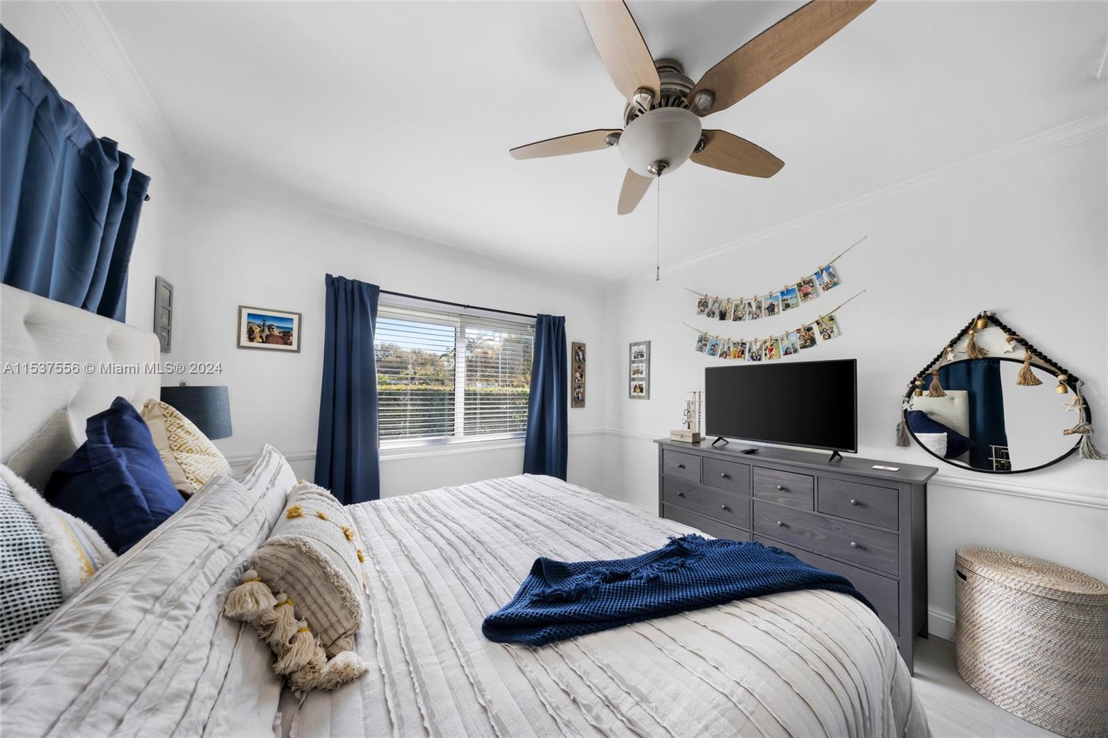1585 SW 13th Ave, Miami, Florida 33145, 3 Bedrooms Bedrooms, ,2 BathroomsBathrooms,Residential,For Sale,1585 SW 13th Ave,A11537556