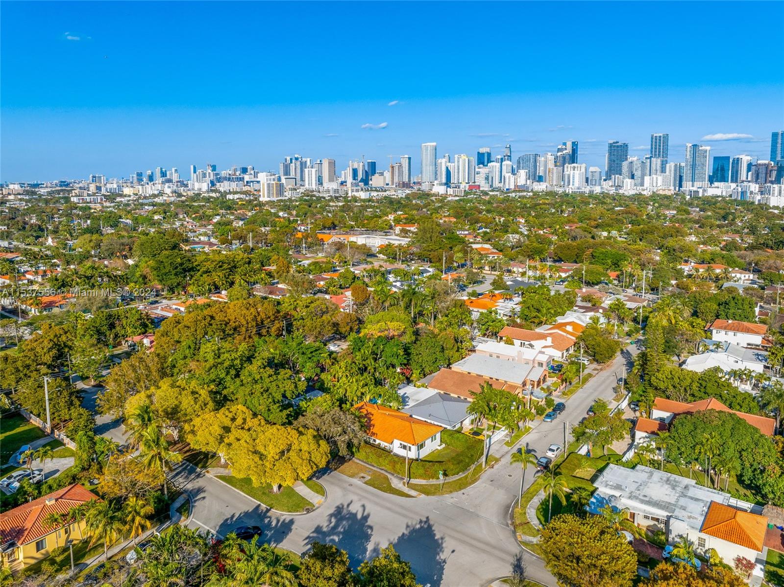 1585 SW 13th Ave, Miami, Florida 33145, 3 Bedrooms Bedrooms, ,2 BathroomsBathrooms,Residential,For Sale,1585 SW 13th Ave,A11537556
