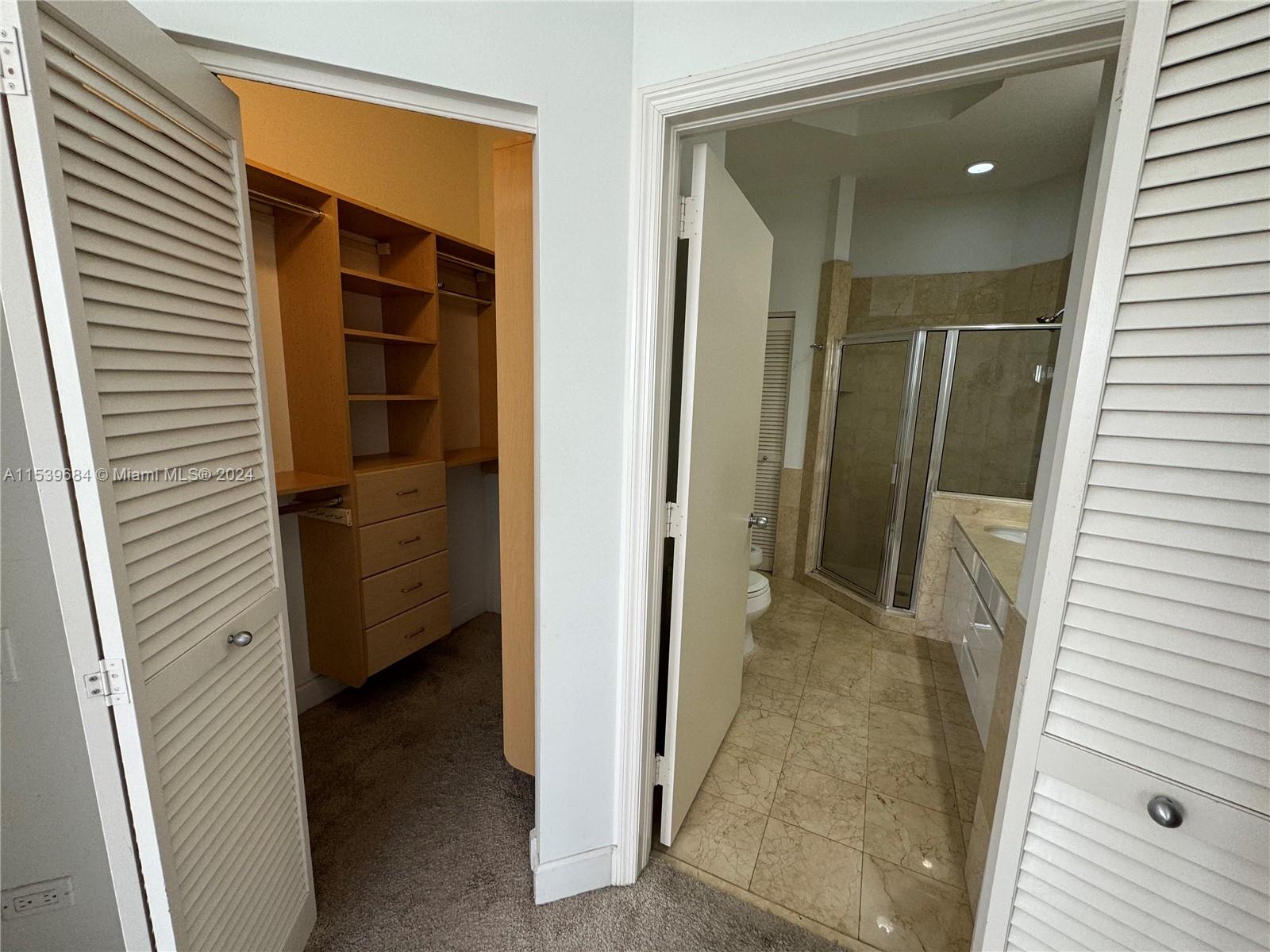 808 Brickell Key Dr 607, Miami, Florida 33131, 1 Bedroom Bedrooms, ,1 BathroomBathrooms,Residential,For Sale,808 Brickell Key Dr 607,A11539684