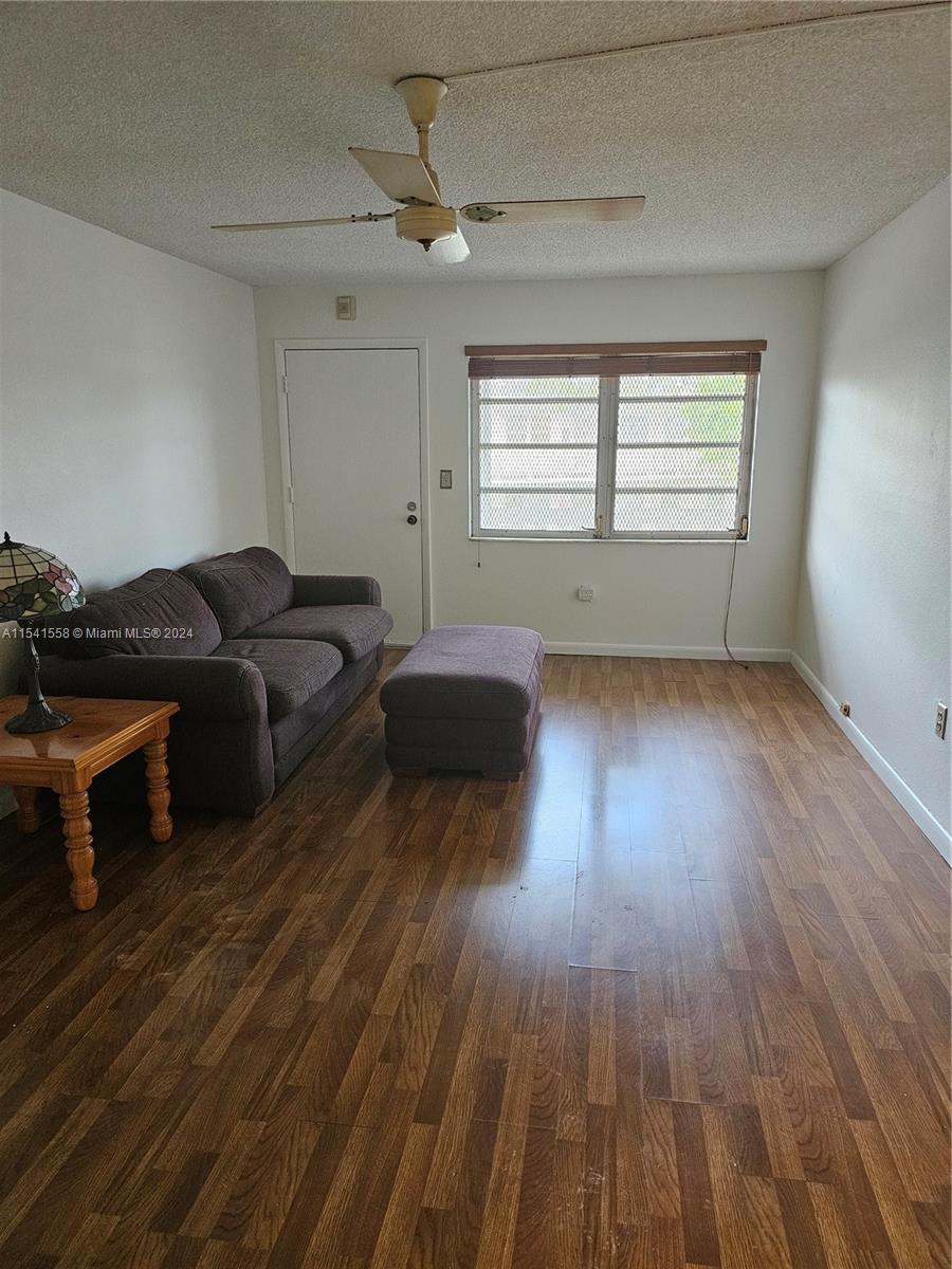 20120 2nd Ave, Miami Gardens, FL, 33179 United States, 1 Bedroom Bedrooms, ,1 BathroomBathrooms,Residential,For Sale,2nd Ave,A11541558