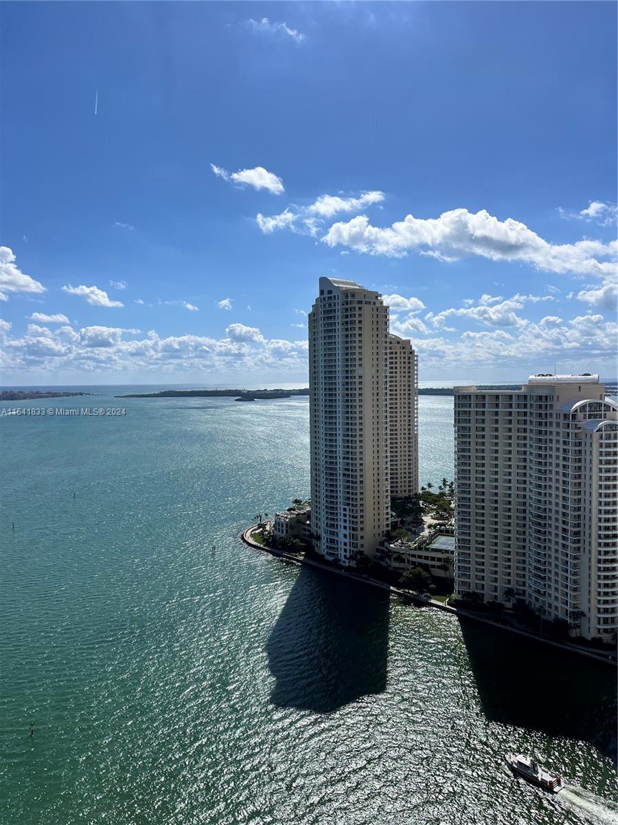 325 S Biscayne Blvd 3421, Miami, Florida 33131, 2 Bedrooms Bedrooms, ,2 BathroomsBathrooms,Residentiallease,For Rent,325 S Biscayne Blvd 3421,A11541833