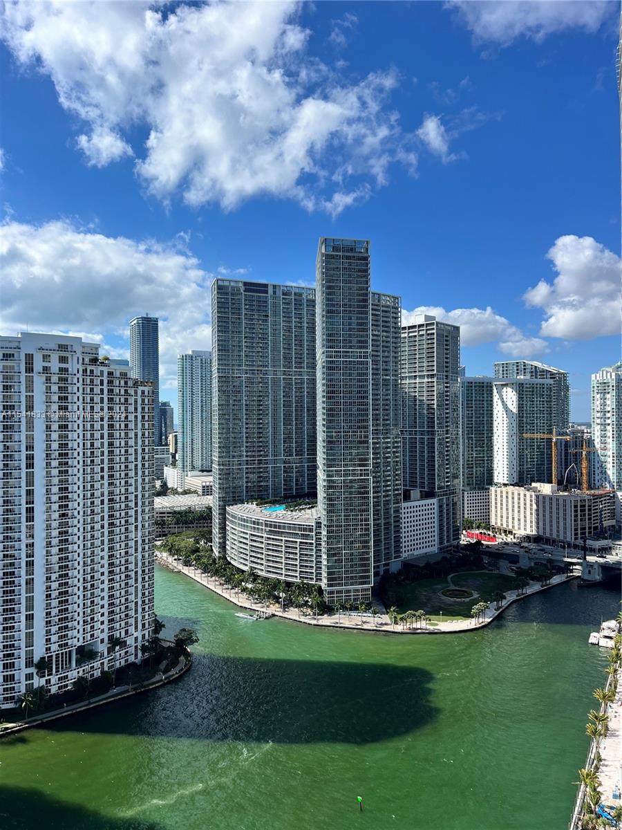 325 S Biscayne Blvd 3421, Miami, Florida 33131, 2 Bedrooms Bedrooms, ,2 BathroomsBathrooms,Residentiallease,For Rent,325 S Biscayne Blvd 3421,A11541833