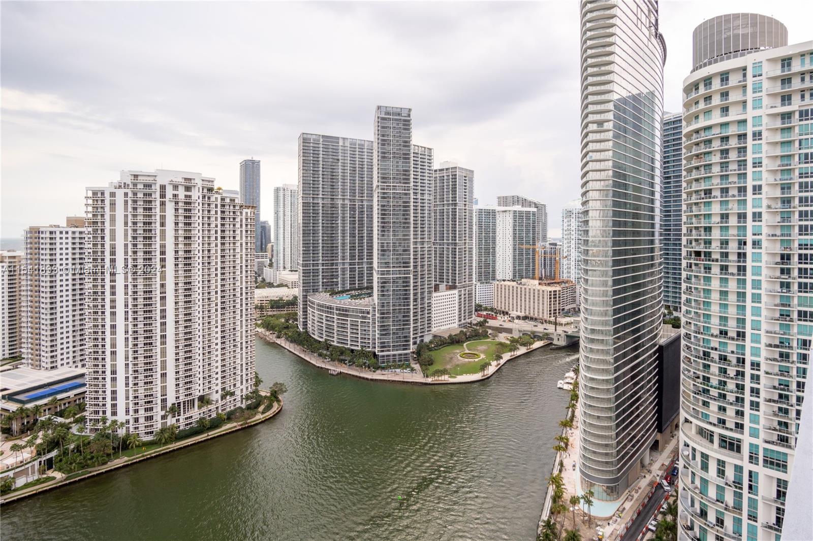 325 S Biscayne Blvd 3421, Miami, Florida 33131, 2 Bedrooms Bedrooms, ,2 BathroomsBathrooms,Residentiallease,For Rent,325 S Biscayne Blvd 3421,A11541833