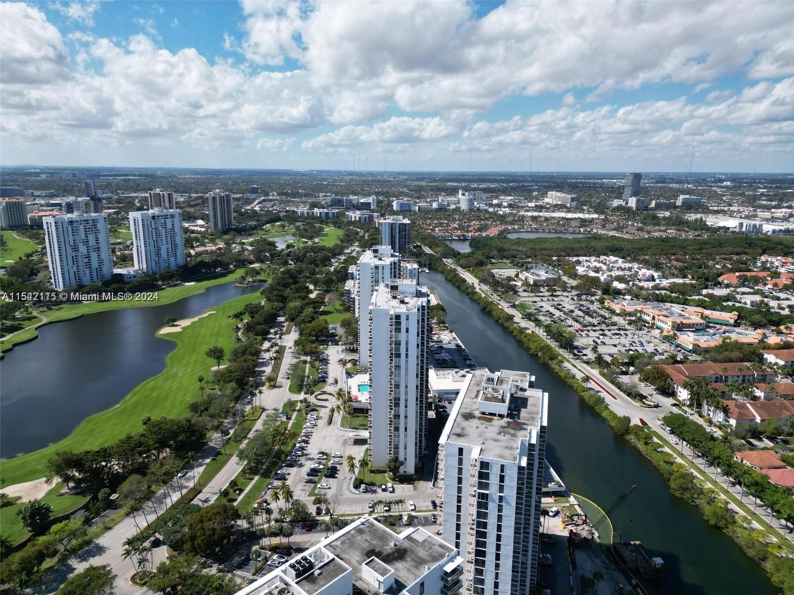 3675 N Country Club Dr 1705, Aventura, Florida 33180, 1 Bedroom Bedrooms, ,1 BathroomBathrooms,Residential,For Sale,3675 N Country Club Dr 1705,A11542115