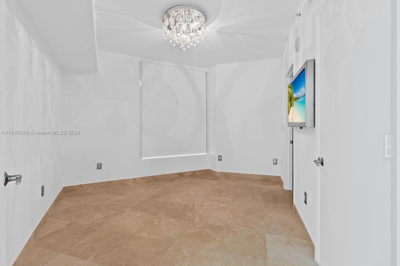 350 S Miami Ave 4009, Miami, Florida 33130, 1 Bedroom Bedrooms, ,1 BathroomBathrooms,Residentiallease,For Rent,350 S Miami Ave 4009,A11542040