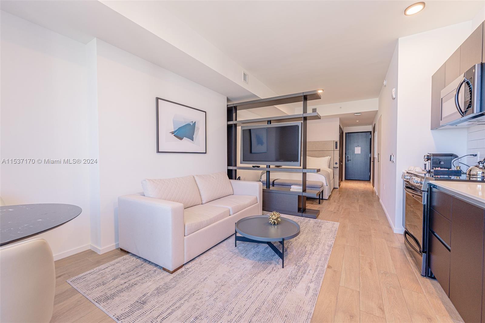 398 NE 5th St 2405, Miami, Florida 33132, 1 Bedroom Bedrooms, ,1 BathroomBathrooms,Residentiallease,For Rent,398 NE 5th St 2405,A11537170