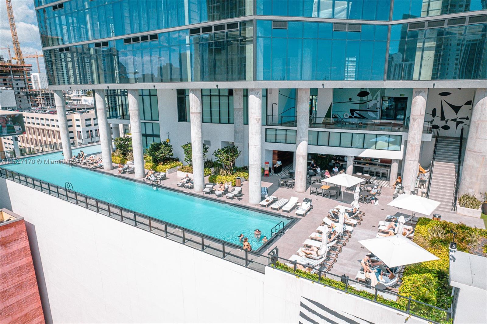 398 NE 5th St 2405, Miami, Florida 33132, 1 Bedroom Bedrooms, ,1 BathroomBathrooms,Residentiallease,For Rent,398 NE 5th St 2405,A11537170