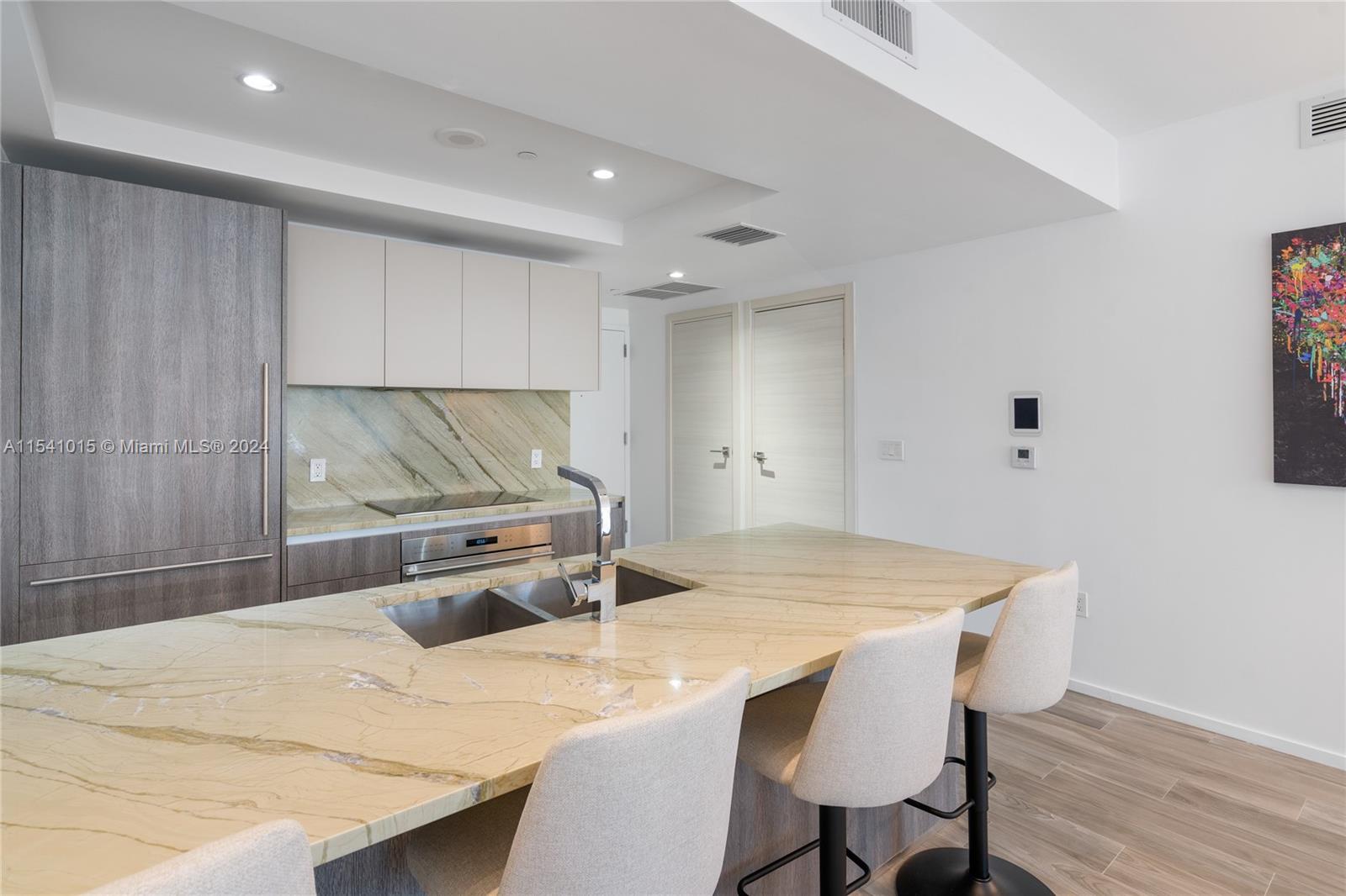 801 S Miami Ave 1002, Miami, Florida 33130, 3 Bedrooms Bedrooms, ,4 BathroomsBathrooms,Residentiallease,For Rent,801 S Miami Ave 1002,A11541015