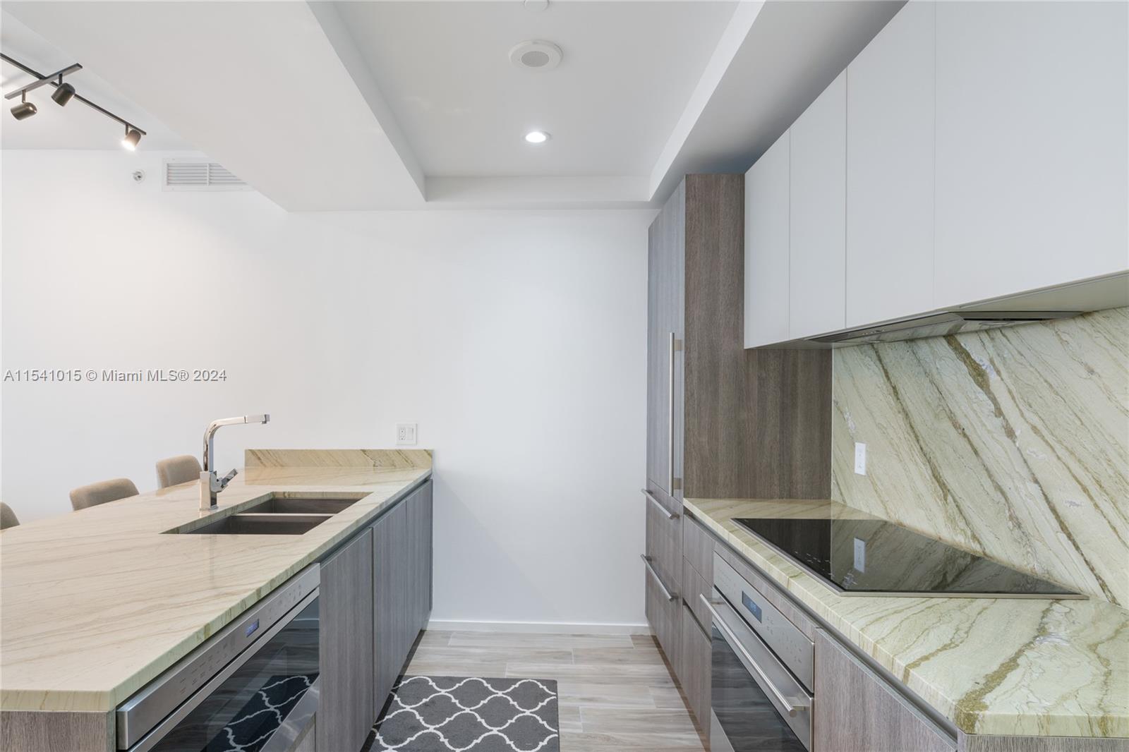 801 S Miami Ave 1002, Miami, Florida 33130, 3 Bedrooms Bedrooms, ,4 BathroomsBathrooms,Residentiallease,For Rent,801 S Miami Ave 1002,A11541015