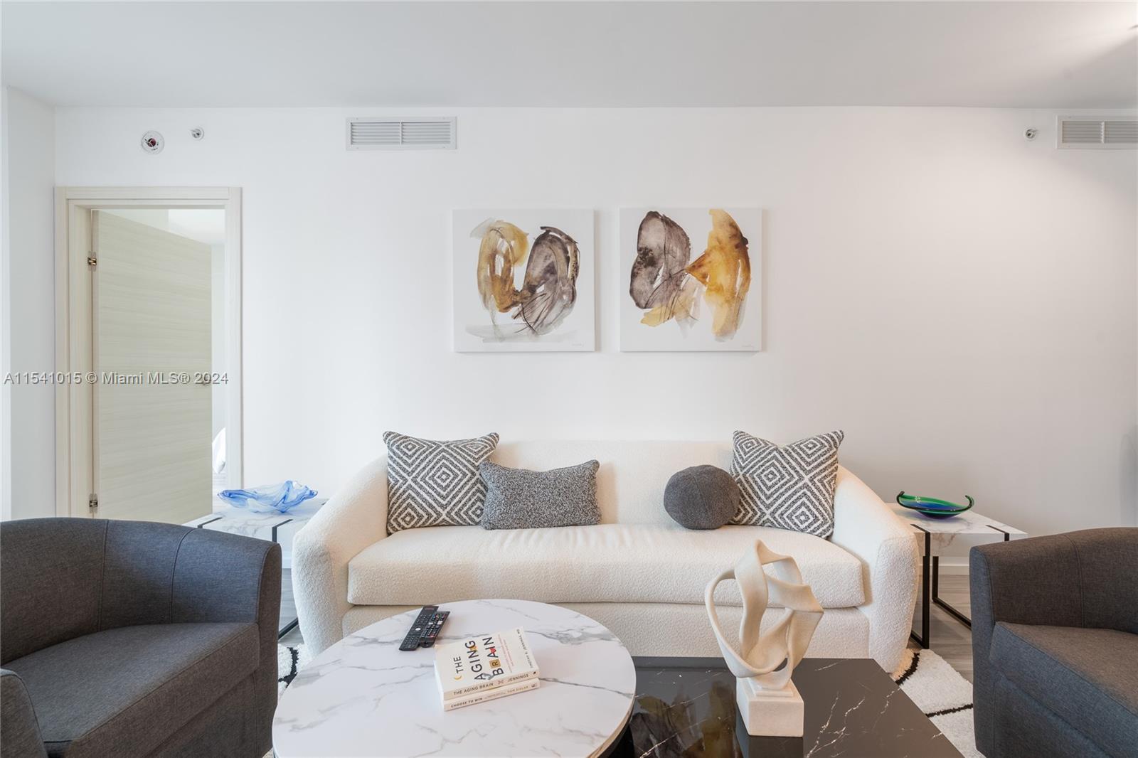 801 S Miami Ave 1002, Miami, Florida 33130, 3 Bedrooms Bedrooms, ,4 BathroomsBathrooms,Residentiallease,For Rent,801 S Miami Ave 1002,A11541015