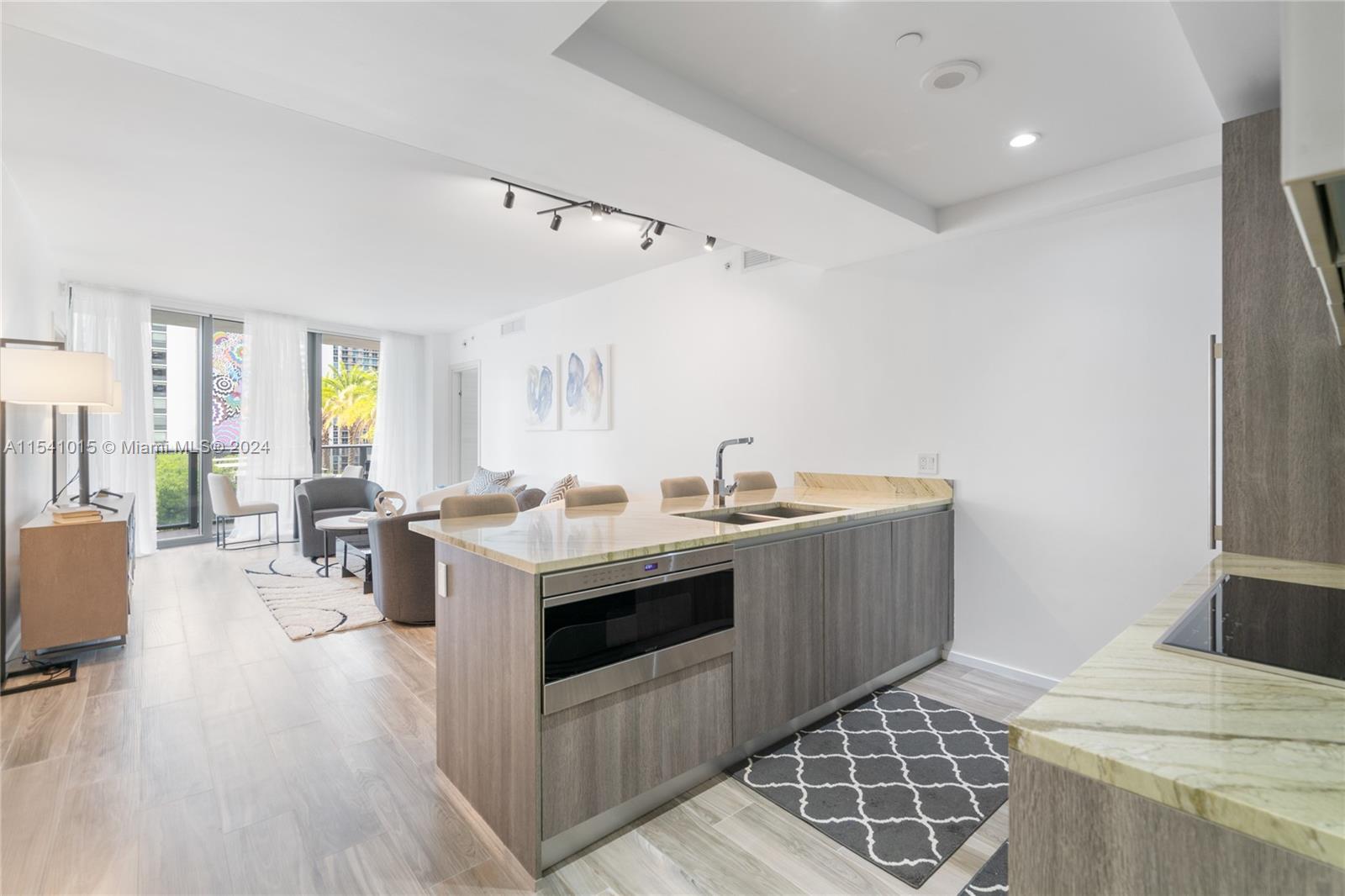 801 S Miami Ave 1002, Miami, Florida 33130, 3 Bedrooms Bedrooms, ,4 BathroomsBathrooms,Residentiallease,For Rent,801 S Miami Ave 1002,A11541015