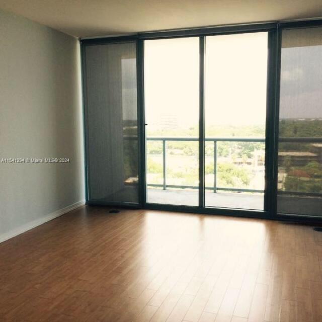 601 NE 36th St 1105, Miami, Florida 33137, 1 Bedroom Bedrooms, ,1 BathroomBathrooms,Residentiallease,For Rent,601 NE 36th St 1105,A11541394