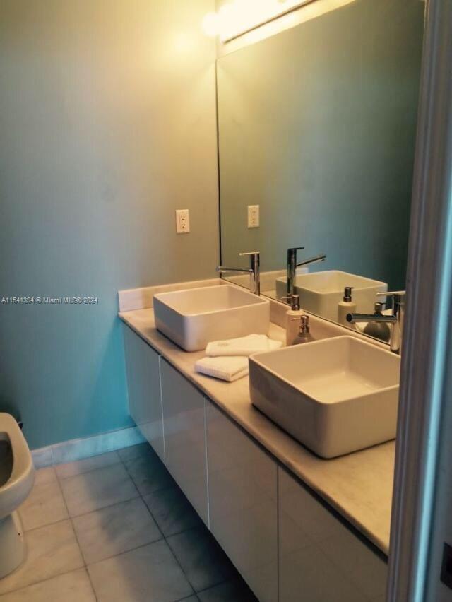 601 NE 36th St 1105, Miami, Florida 33137, 1 Bedroom Bedrooms, ,1 BathroomBathrooms,Residentiallease,For Rent,601 NE 36th St 1105,A11541394