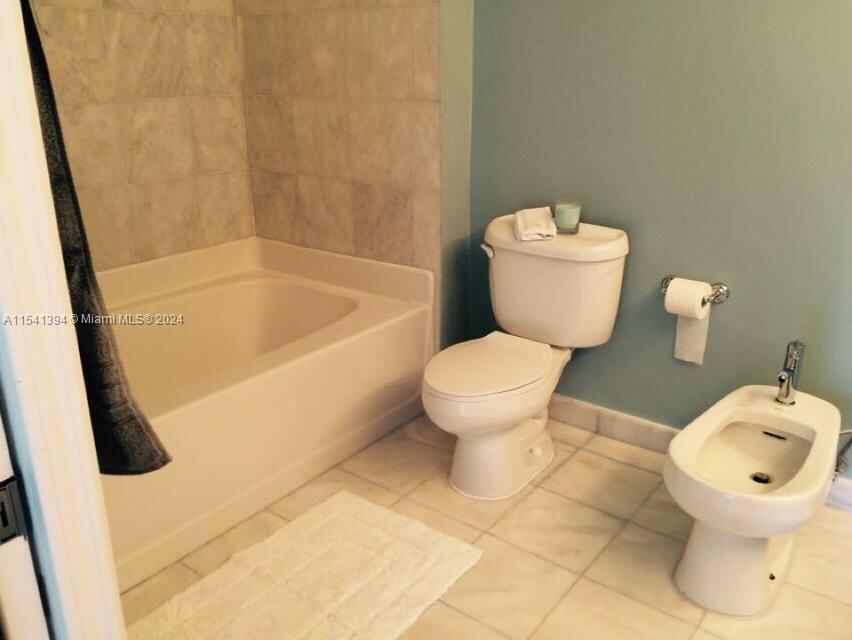 601 NE 36th St 1105, Miami, Florida 33137, 1 Bedroom Bedrooms, ,1 BathroomBathrooms,Residentiallease,For Rent,601 NE 36th St 1105,A11541394