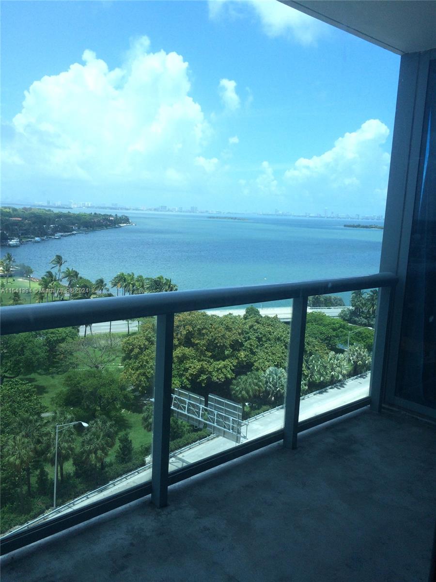 601 NE 36th St 1105, Miami, Florida 33137, 1 Bedroom Bedrooms, ,1 BathroomBathrooms,Residentiallease,For Rent,601 NE 36th St 1105,A11541394