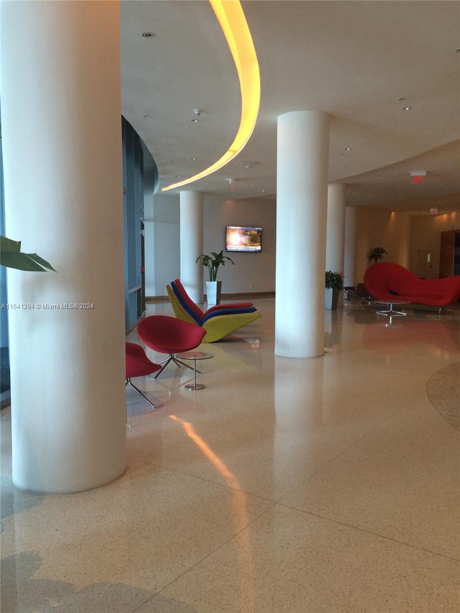 601 NE 36th St 1105, Miami, Florida 33137, 1 Bedroom Bedrooms, ,1 BathroomBathrooms,Residentiallease,For Rent,601 NE 36th St 1105,A11541394