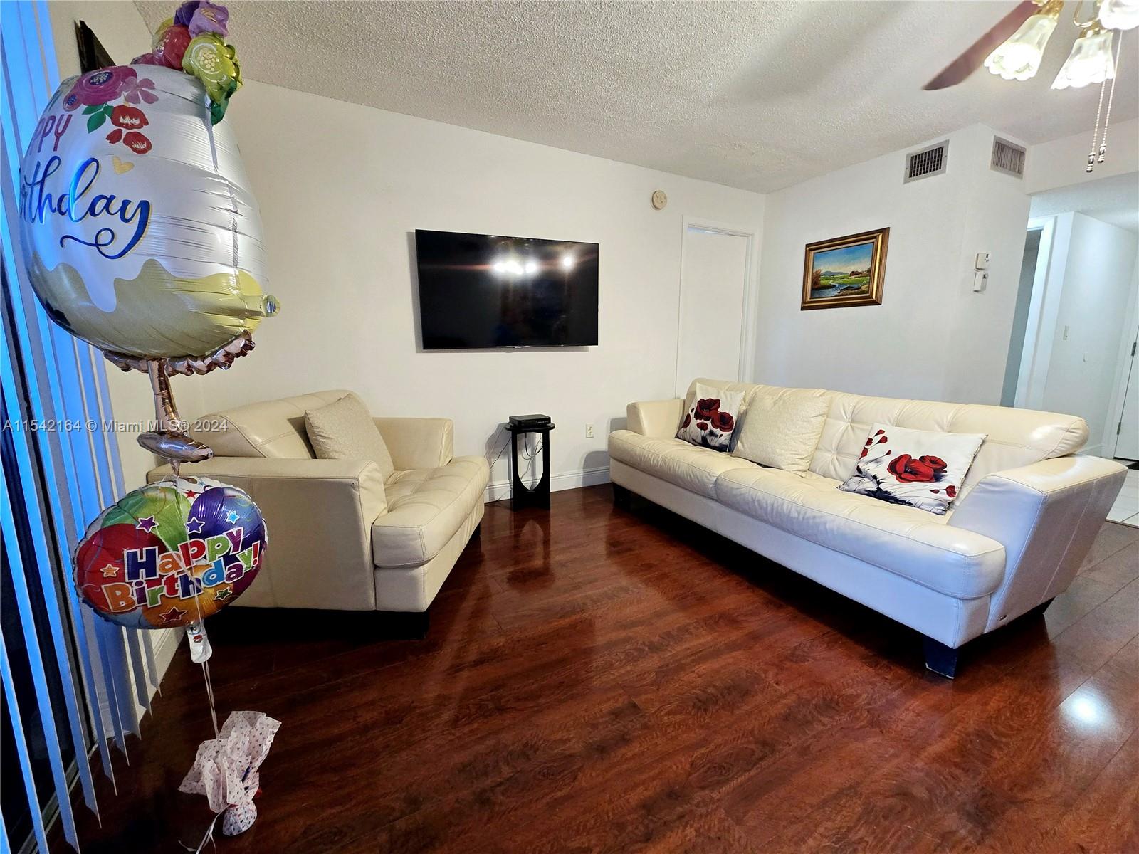 8260 SW 24th St 6110, North Lauderdale, Florida 33068, 1 Bedroom Bedrooms, ,1 BathroomBathrooms,Residential,For Sale,8260 SW 24th St 6110,A11542164