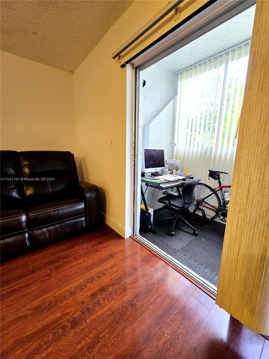 8260 SW 24th St 6110, North Lauderdale, Florida 33068, 1 Bedroom Bedrooms, ,1 BathroomBathrooms,Residential,For Sale,8260 SW 24th St 6110,A11542164