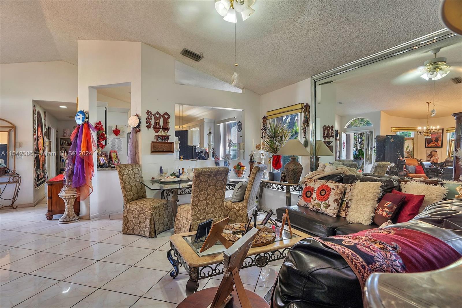 480 SE 20th Ln, Homestead, Florida 33033, 3 Bedrooms Bedrooms, ,2 BathroomsBathrooms,Residential,For Sale,480 SE 20th Ln,A11542086