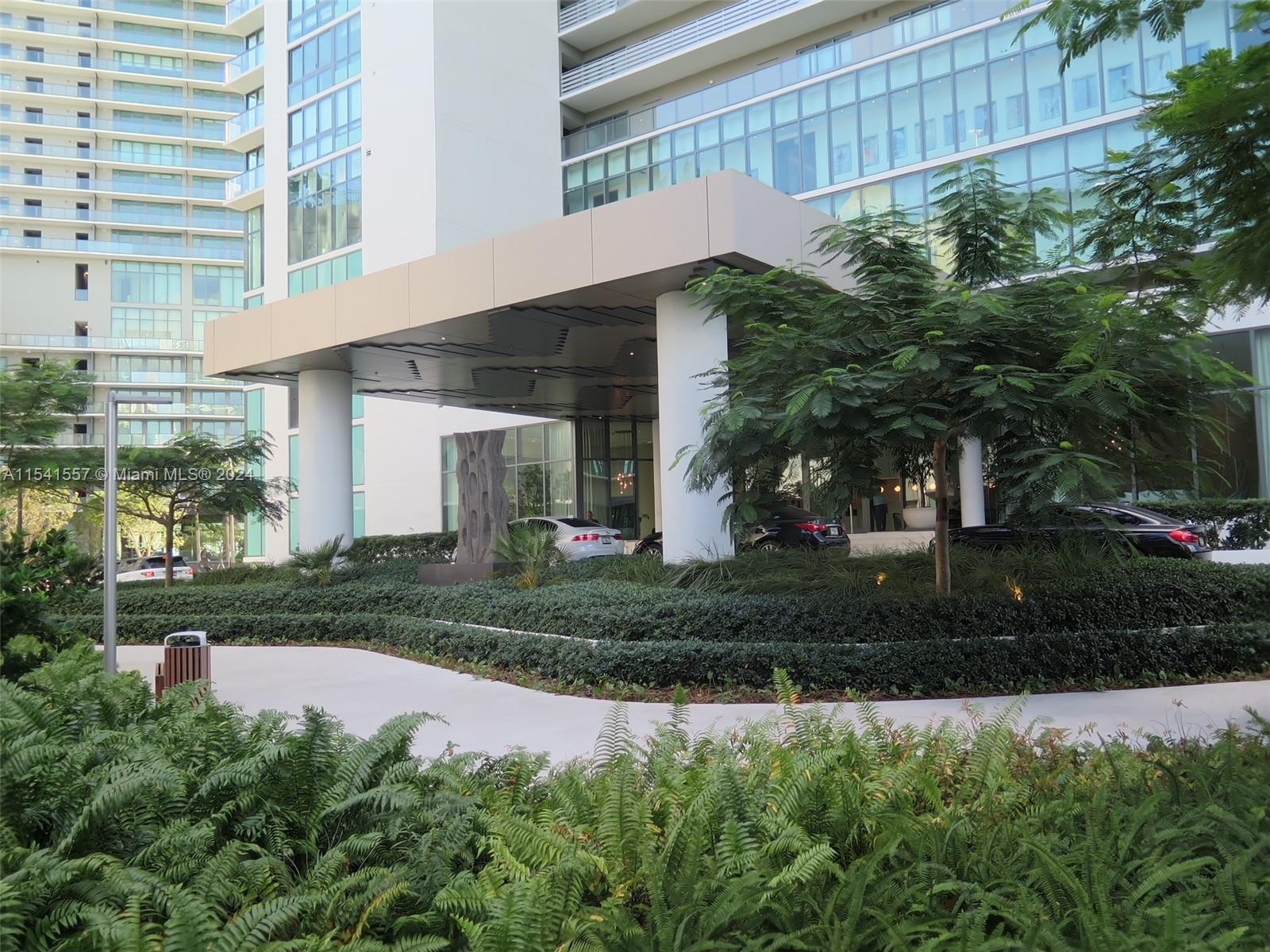 Paraiso District/Edgewater