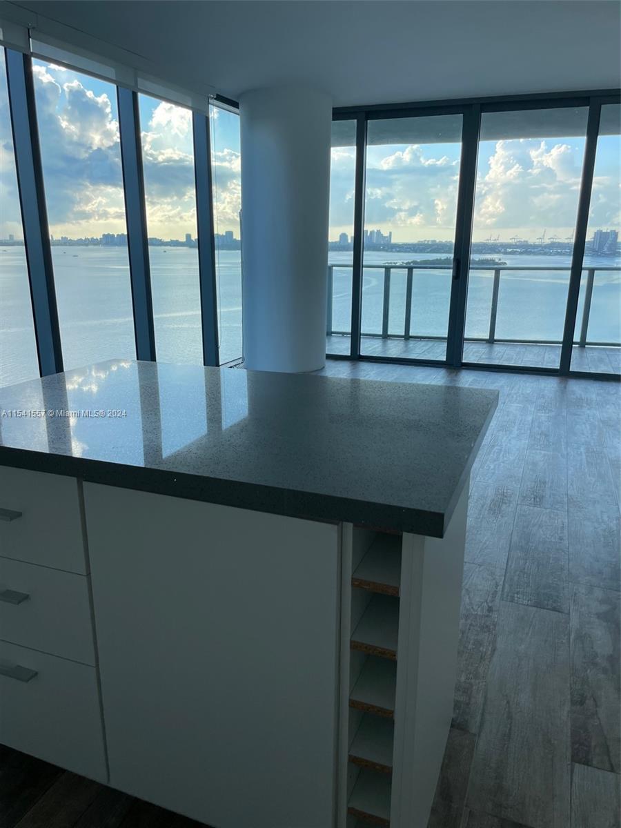 650 NE 32nd St 1607, Miami, Florida 33137, 1 Bedroom Bedrooms, ,2 BathroomsBathrooms,Residential,For Sale,650 NE 32nd St 1607,A11541557