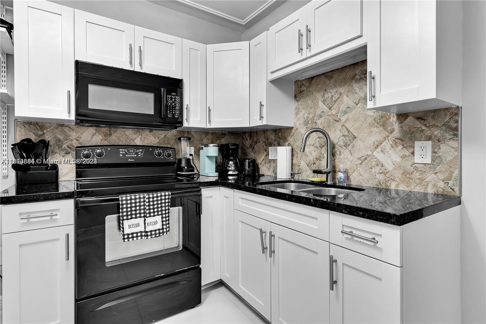 1761 SW 14th St, Miami, Florida 33145, 10 Bedrooms Bedrooms, ,9 BathroomsBathrooms,Residential,For Sale,1761 SW 14th St,A11540884