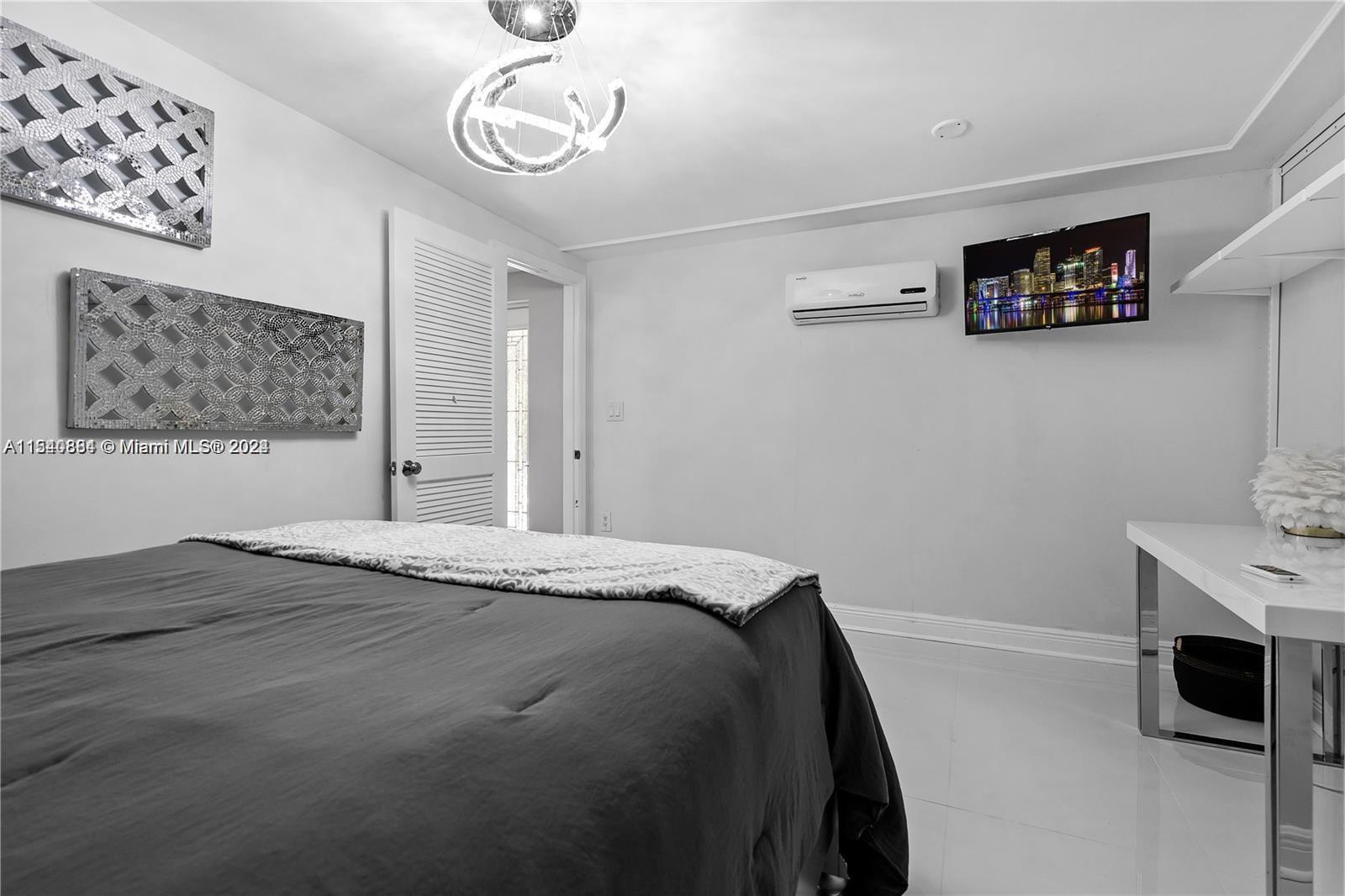 1761 SW 14th St, Miami, Florida 33145, 10 Bedrooms Bedrooms, ,9 BathroomsBathrooms,Residential,For Sale,1761 SW 14th St,A11540884