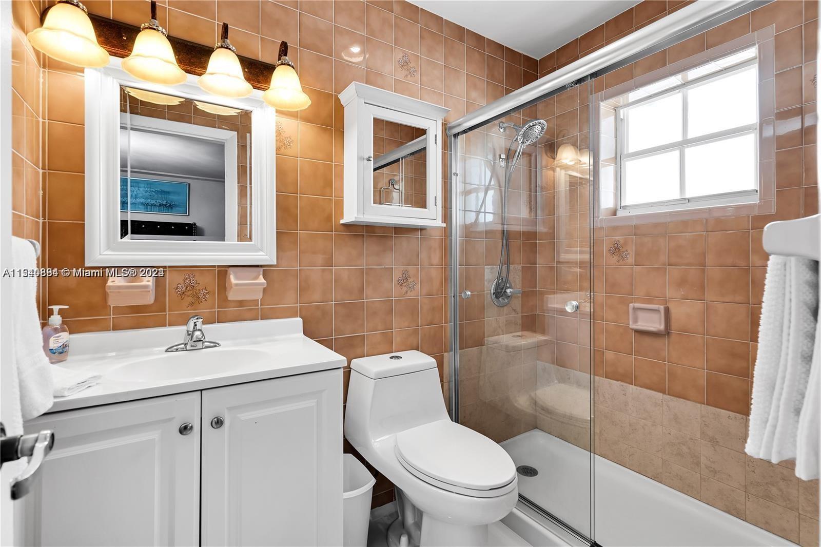 1761 SW 14th St, Miami, Florida 33145, 10 Bedrooms Bedrooms, ,9 BathroomsBathrooms,Residential,For Sale,1761 SW 14th St,A11540884