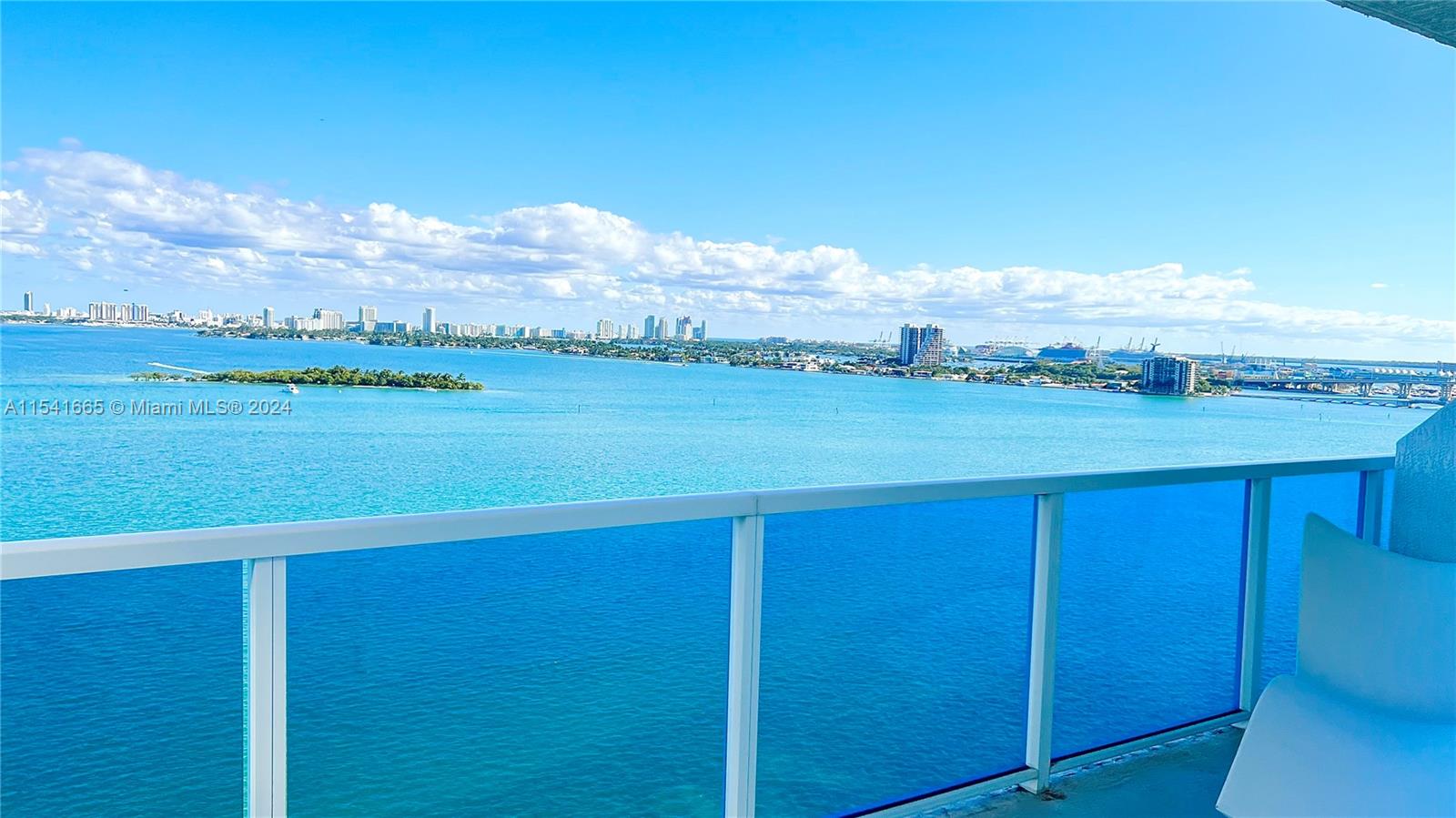 700 NE 25th St 1503, Miami, Florida 33137, 2 Bedrooms Bedrooms, ,2 BathroomsBathrooms,Residentiallease,For Rent,700 NE 25th St 1503,A11541665