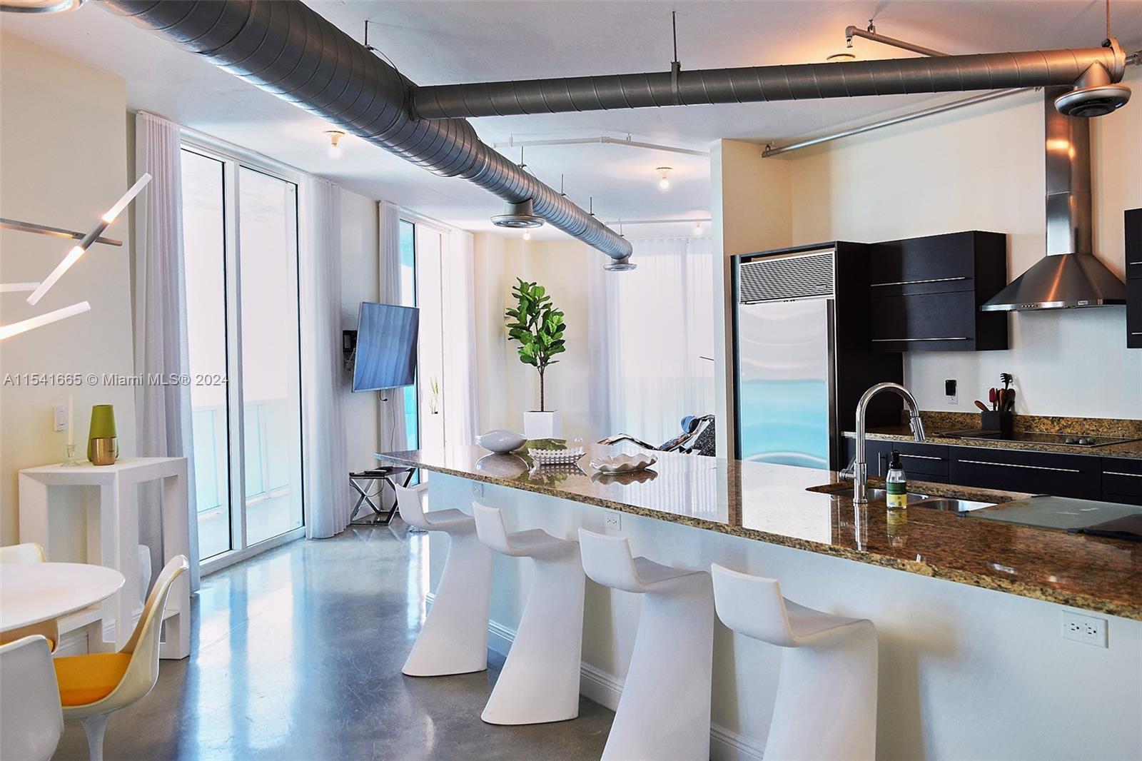 700 NE 25th St 1503, Miami, Florida 33137, 2 Bedrooms Bedrooms, ,2 BathroomsBathrooms,Residentiallease,For Rent,700 NE 25th St 1503,A11541665