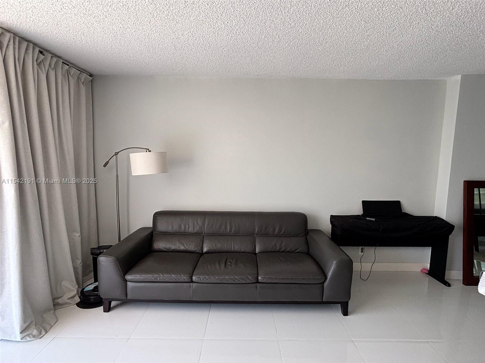 1865 S Ocean Dr 4F, Hallandale Beach, Florida 33009, 2 Bedrooms Bedrooms, ,2 BathroomsBathrooms,Residential,For Sale,1865 S Ocean Dr 4F,A11542191