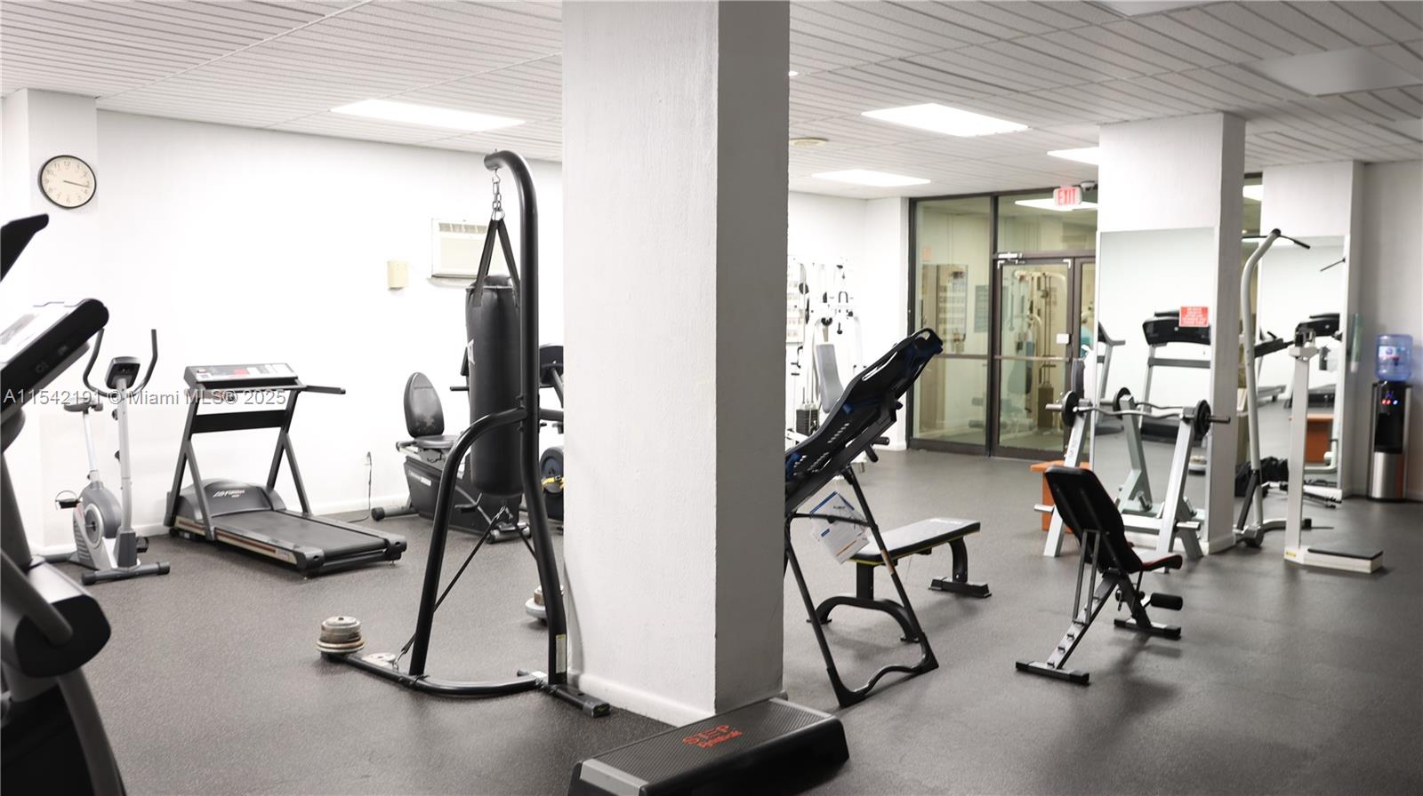 1865 S Ocean Dr 4F, Hallandale Beach, Florida 33009, 2 Bedrooms Bedrooms, ,2 BathroomsBathrooms,Residential,For Sale,1865 S Ocean Dr 4F,A11542191