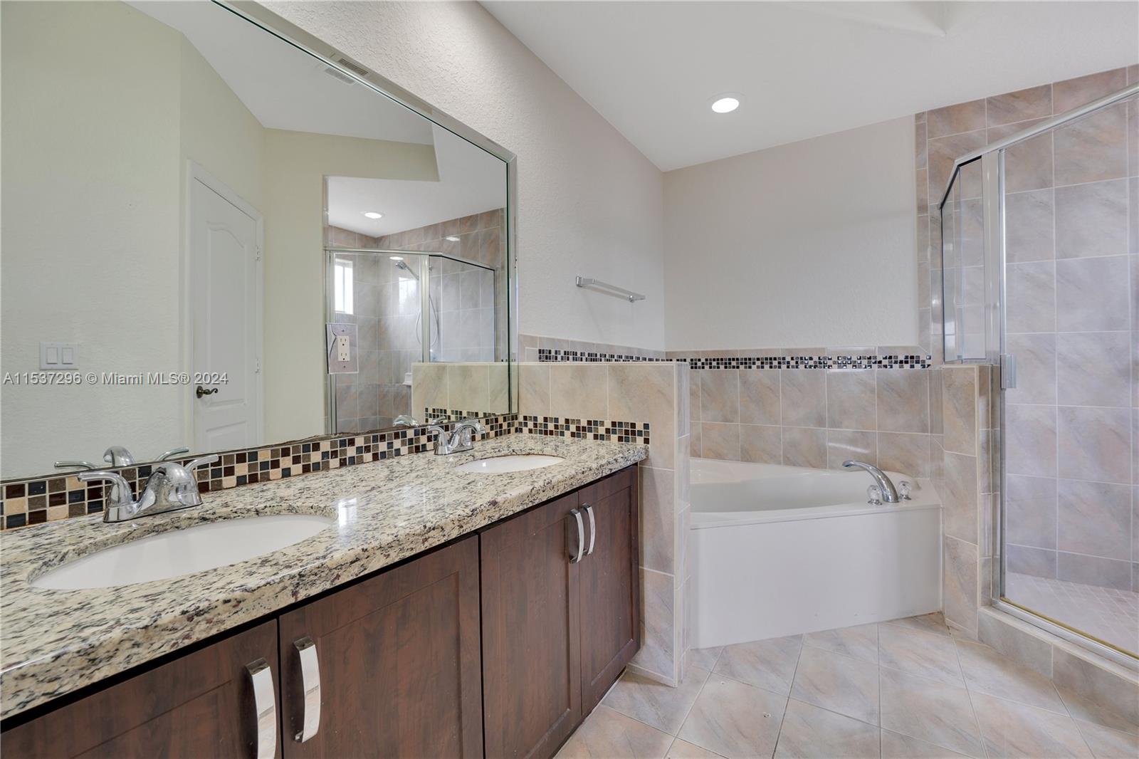 4474 SW 164th Ave, Miami, Florida 33185, 5 Bedrooms Bedrooms, ,3 BathroomsBathrooms,Residential,For Sale,4474 SW 164th Ave,A11537296