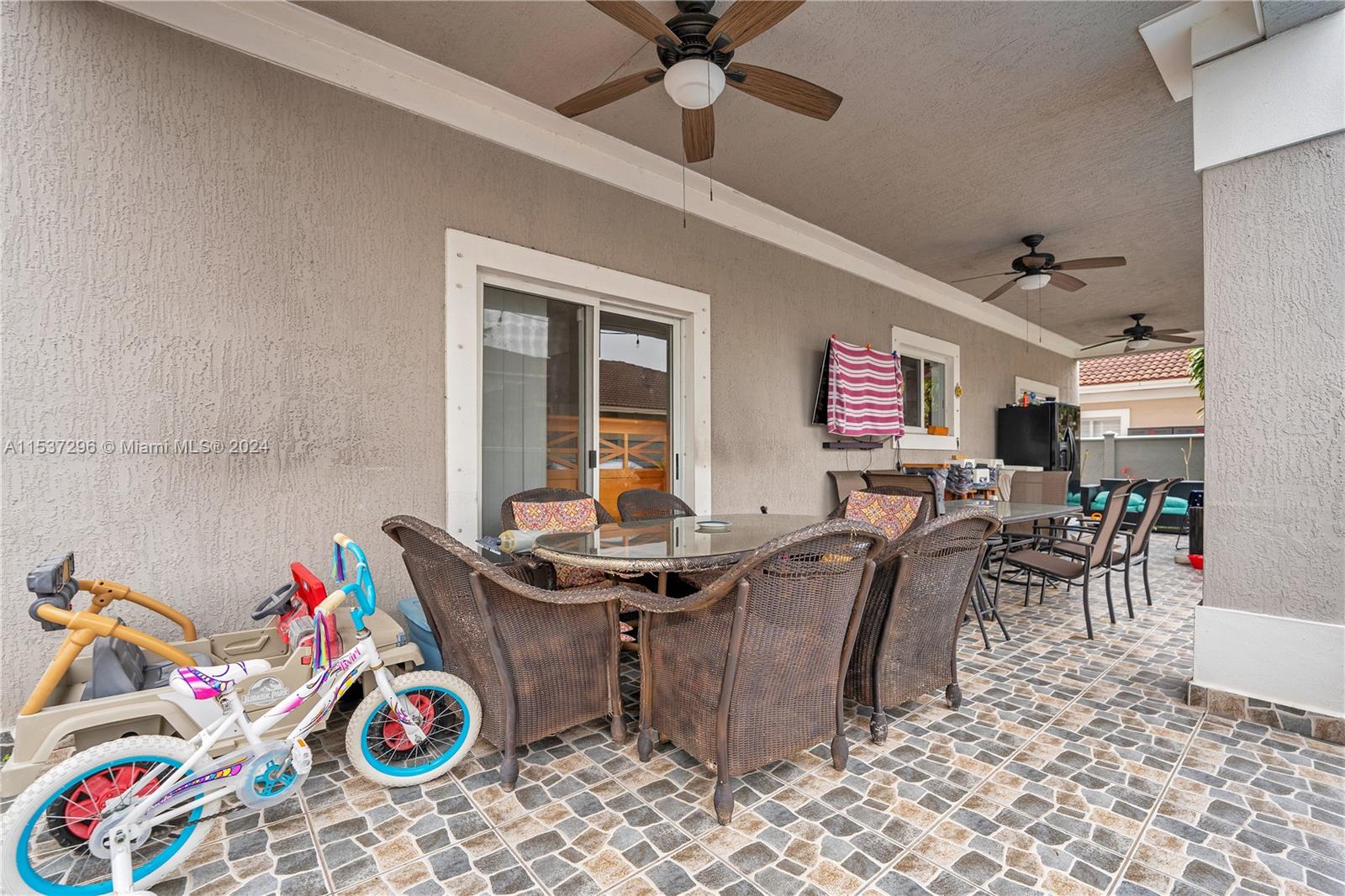 4474 SW 164th Ave, Miami, Florida 33185, 5 Bedrooms Bedrooms, ,3 BathroomsBathrooms,Residential,For Sale,4474 SW 164th Ave,A11537296